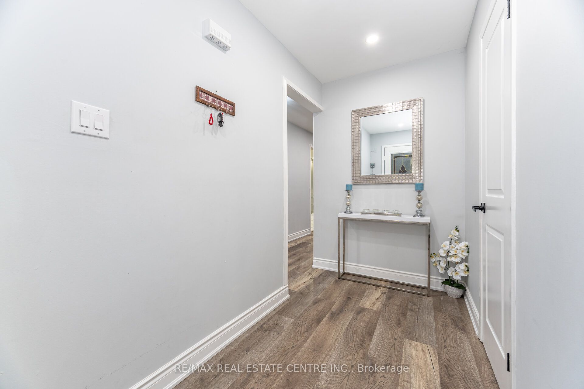 44 Abelard Avenue Property Photo 8