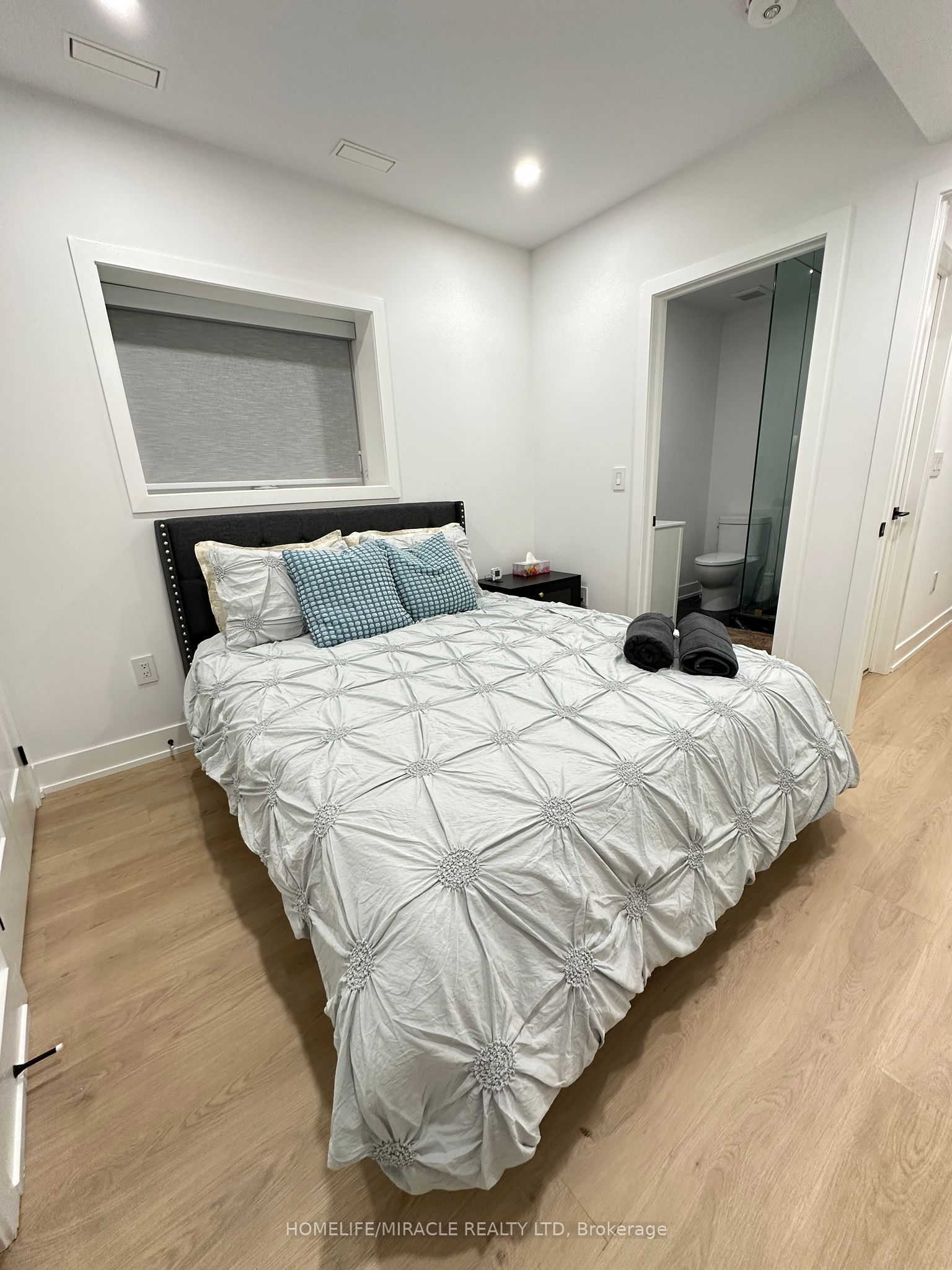 1351 Northmount Avenue Basement Property Photo 6