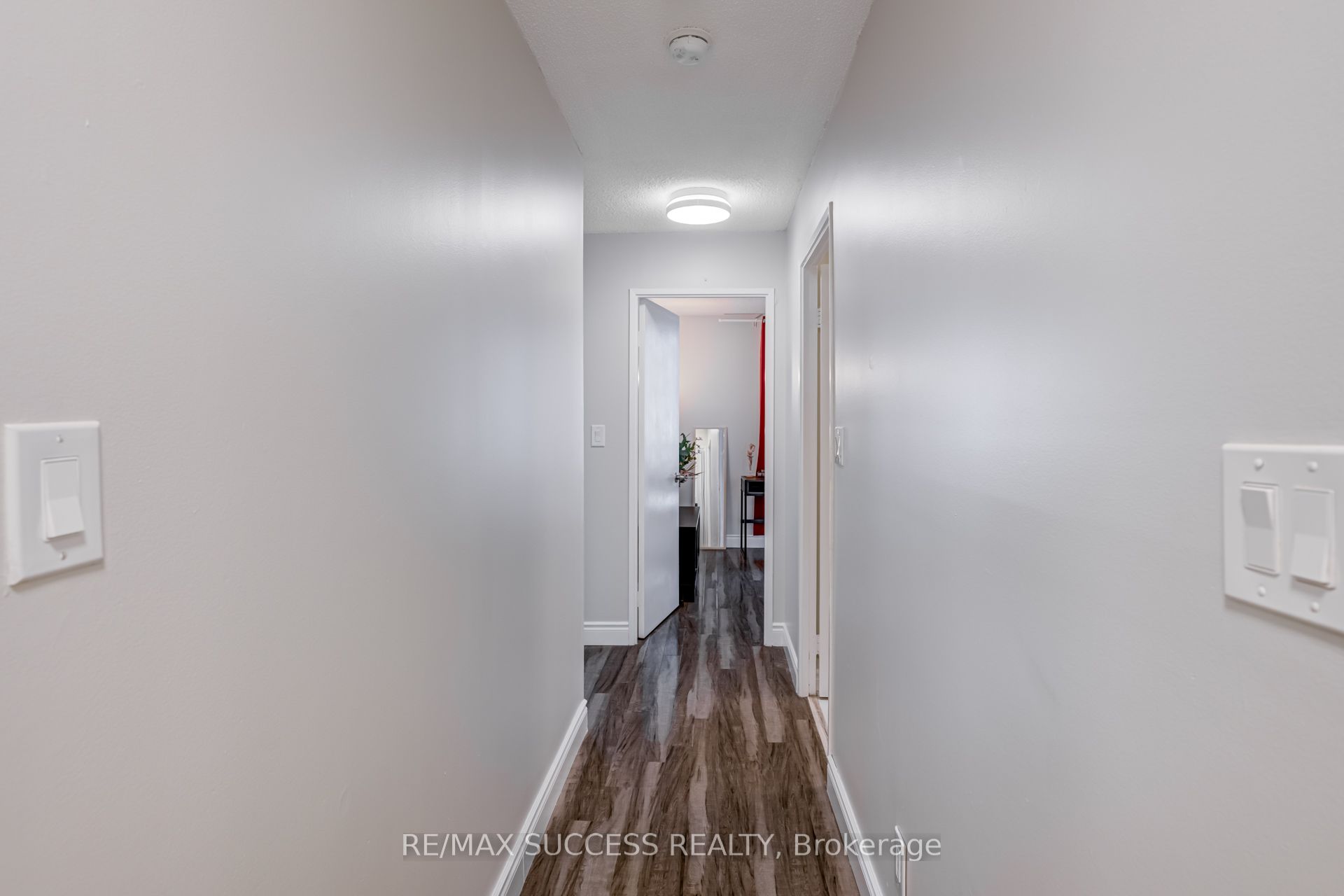 145 Hillcrest Avenue 713 Property Photo 14