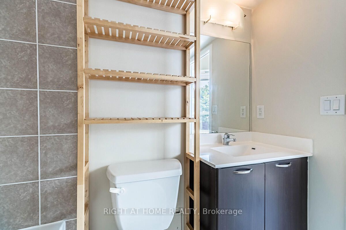 38 Joe Shuster Way 318 Property Photo 17