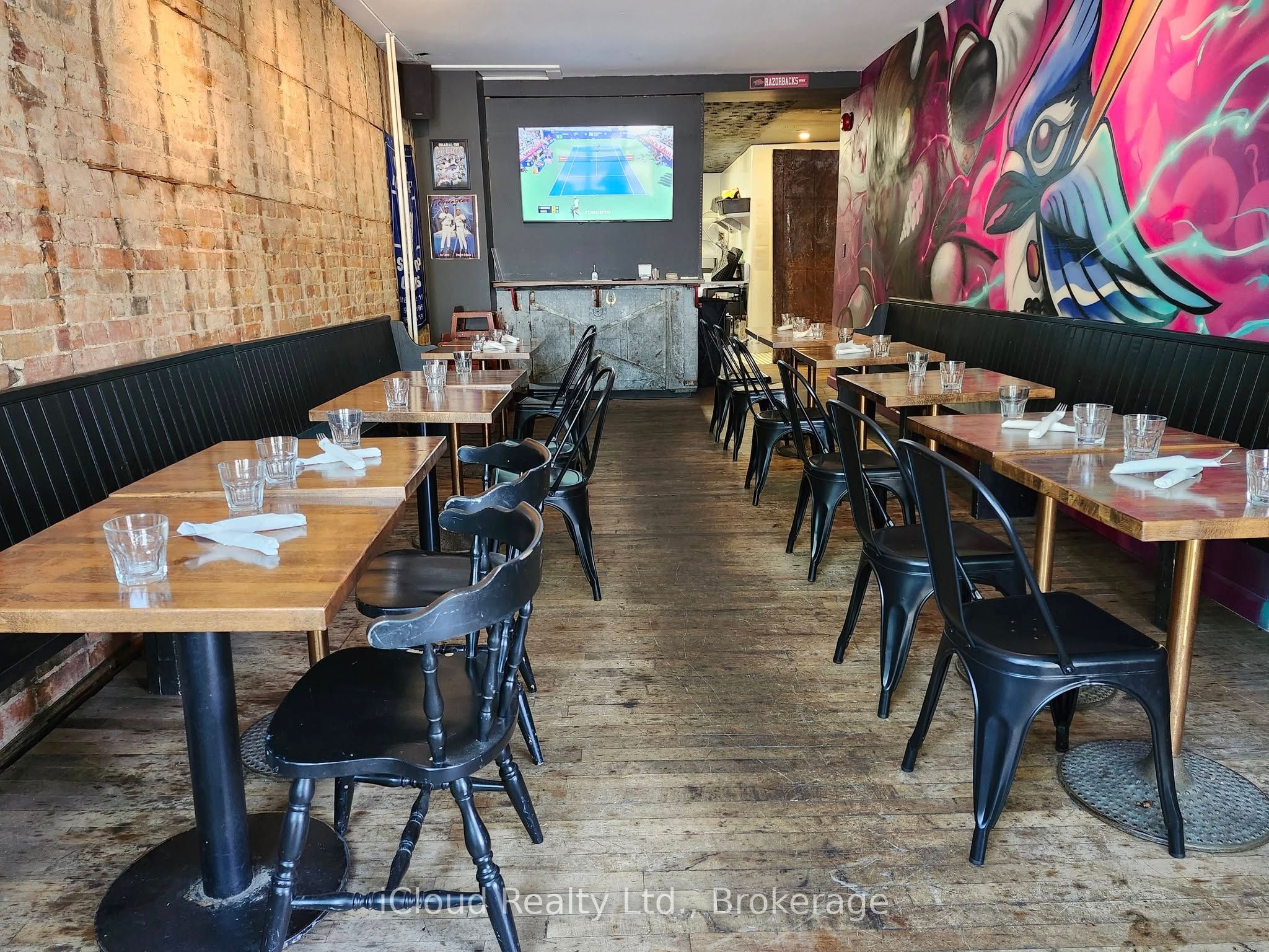 W12431555 Property Photo 5