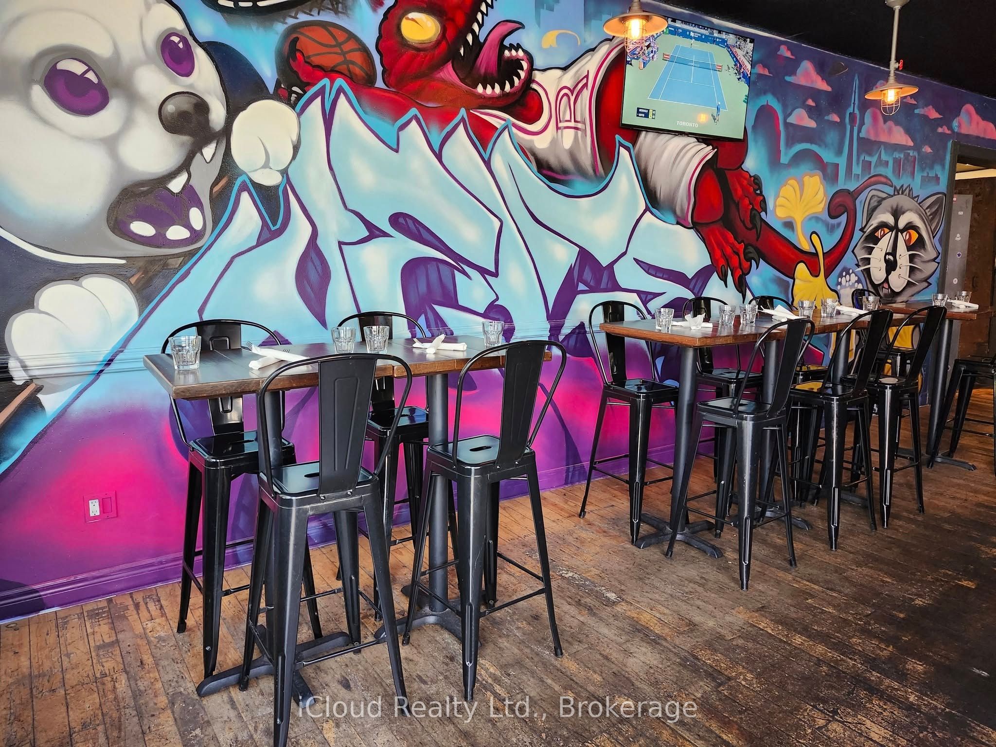 W12431555 Property Photo 12