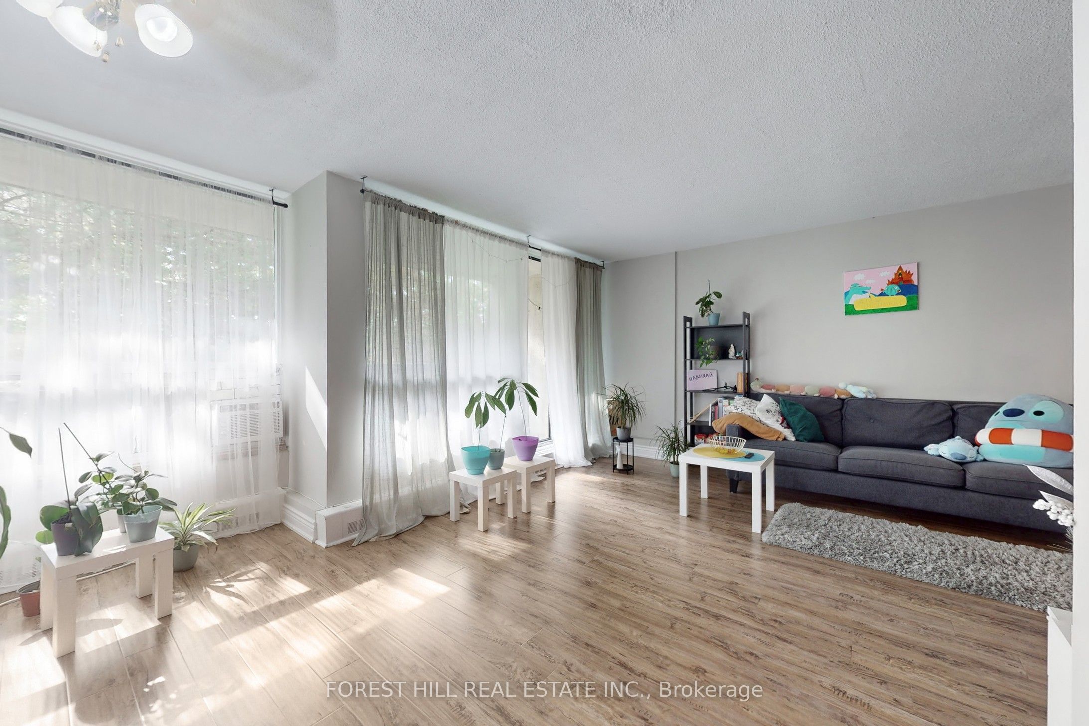 15 London Green Court 308 Property Photo 15