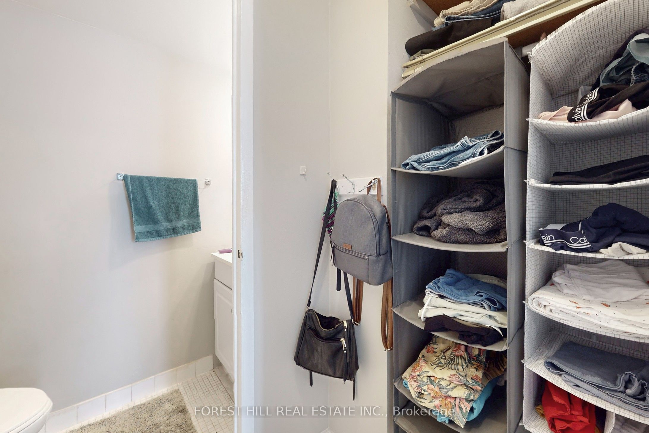 15 London Green Court 308 Property Photo 23