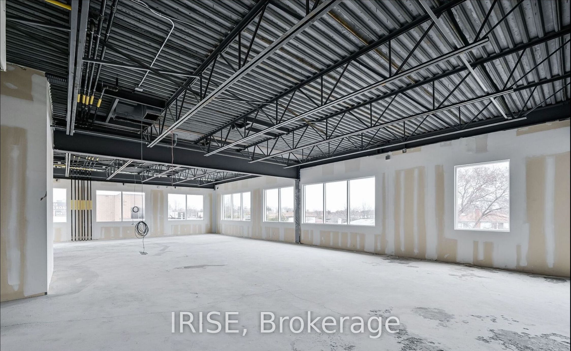 358 Speers Rd Property Photo 18