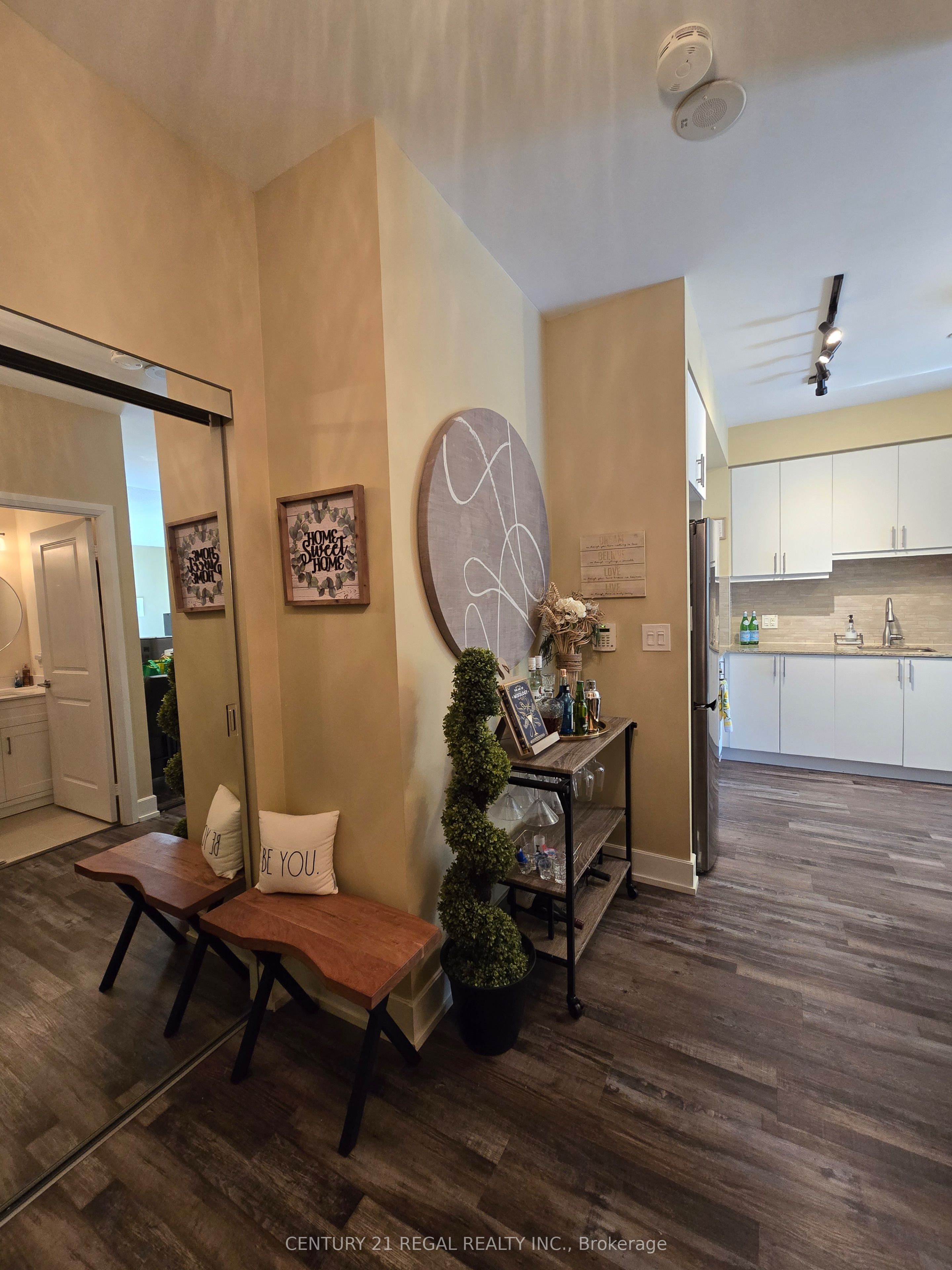 2 Eva Road 229 Property Photo 3