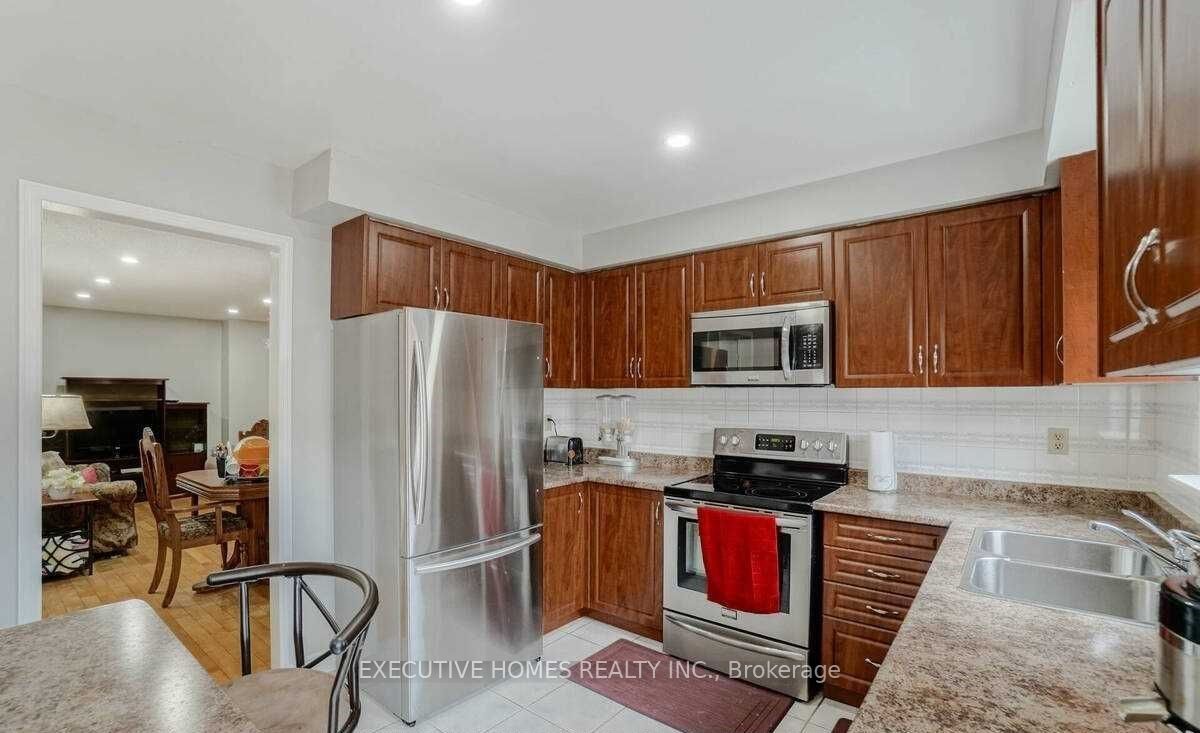 114 Toba Crescent Property Photo 12