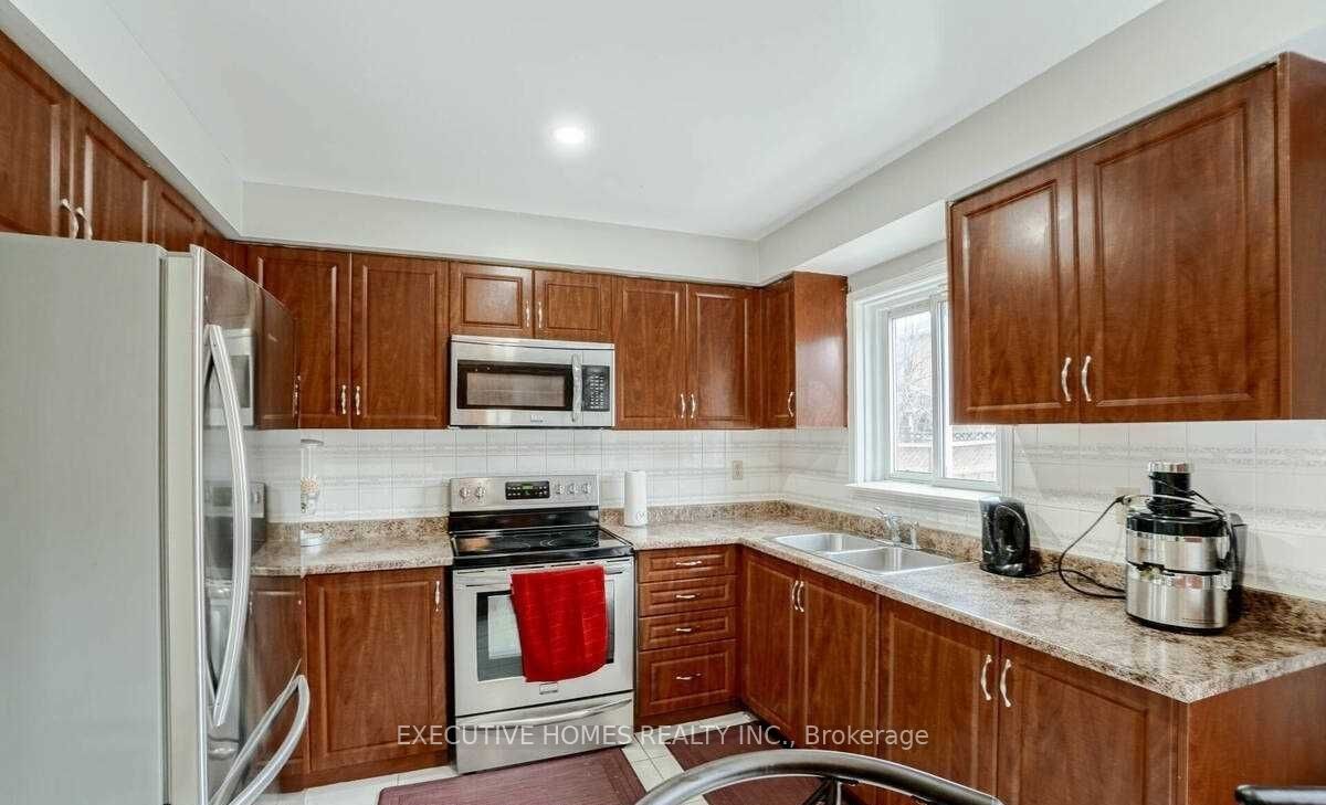 114 Toba Crescent Property Photo 13