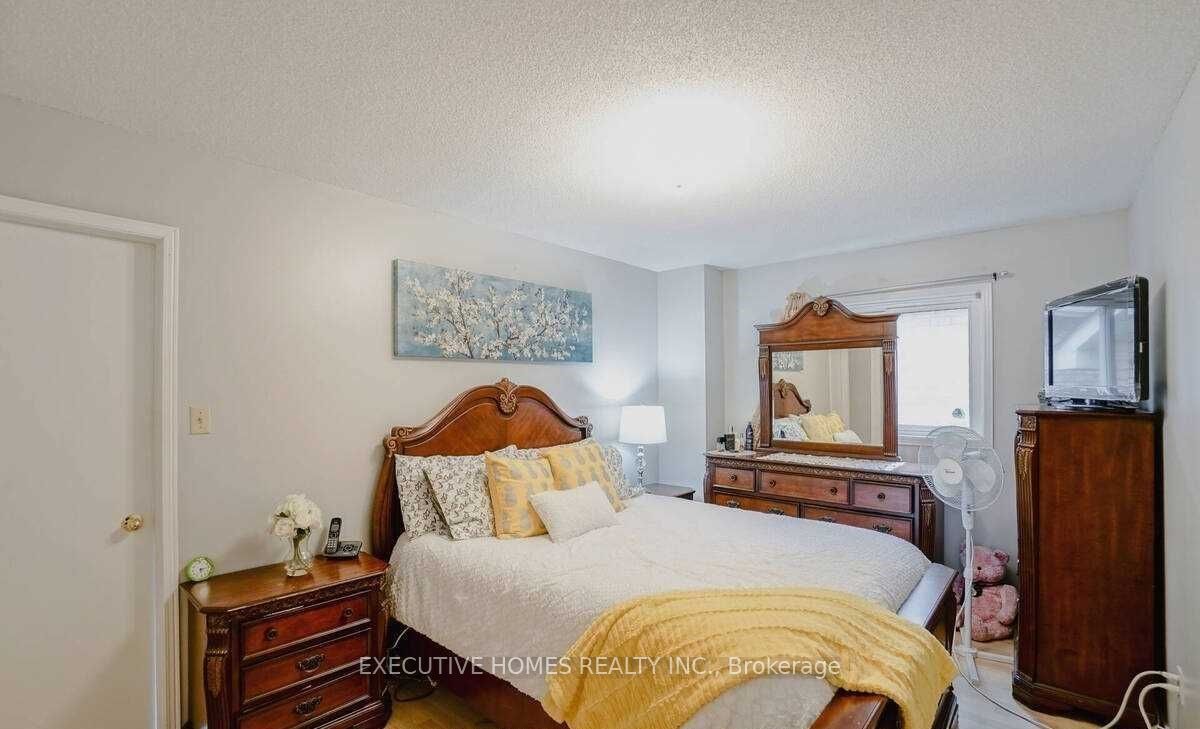 114 Toba Crescent Property Photo 27