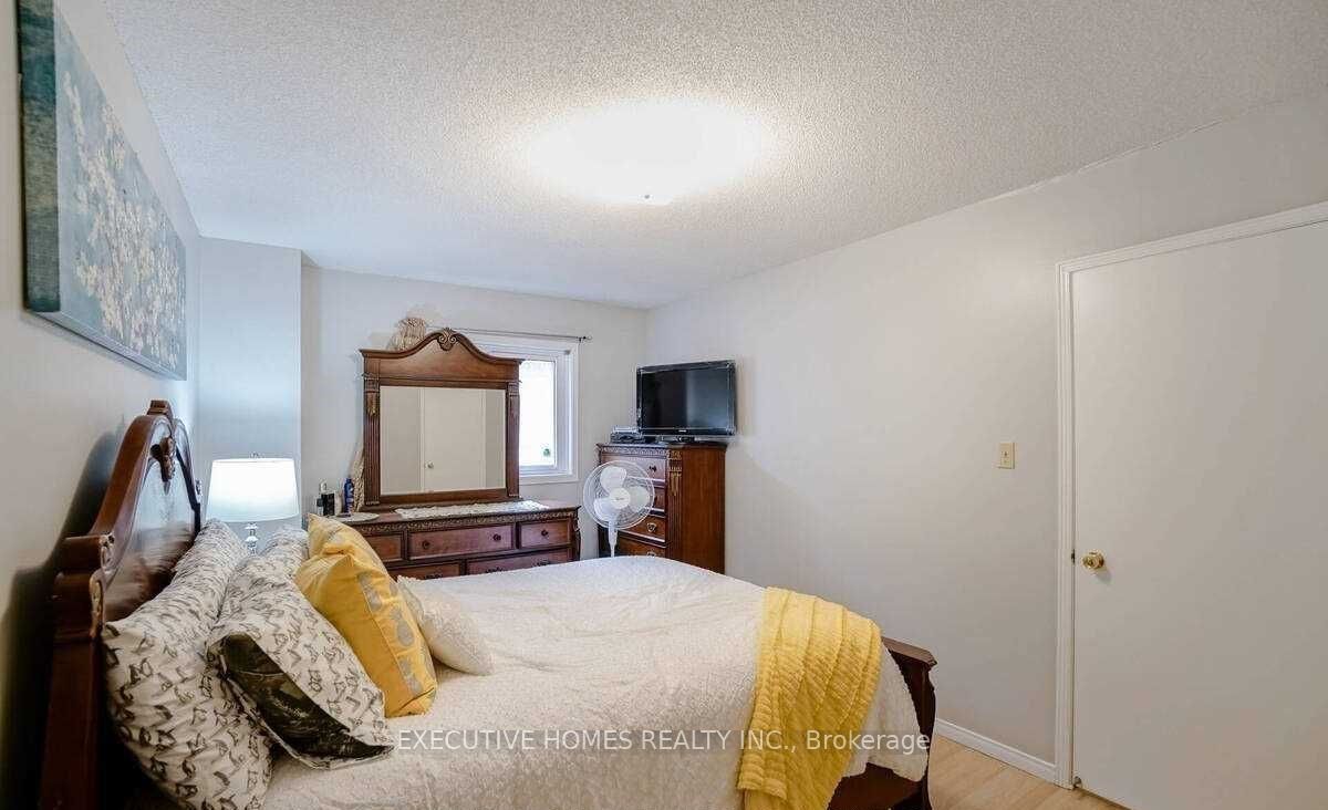 114 Toba Crescent Property Photo 28