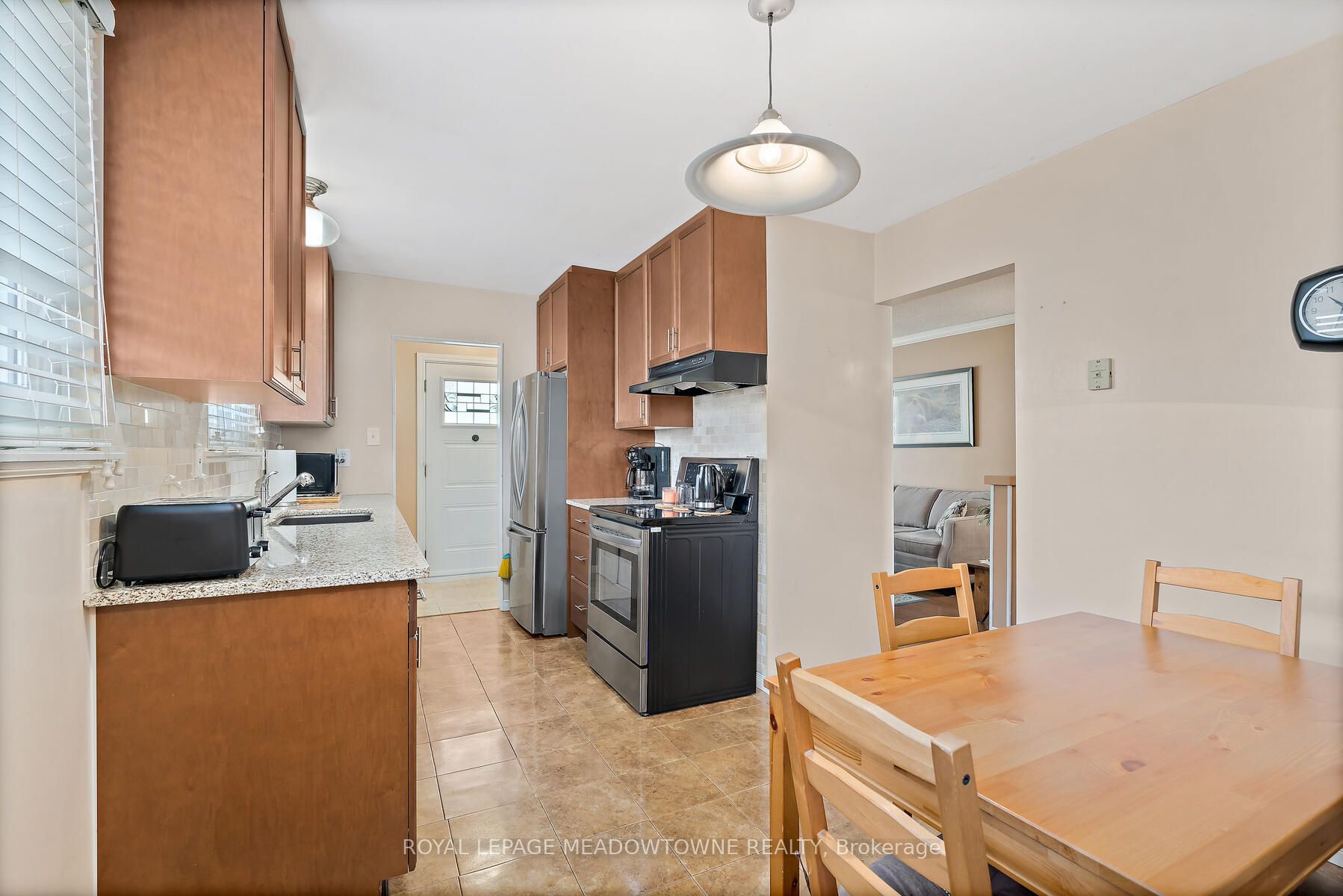 73 Jefferson Road Property Photo 13