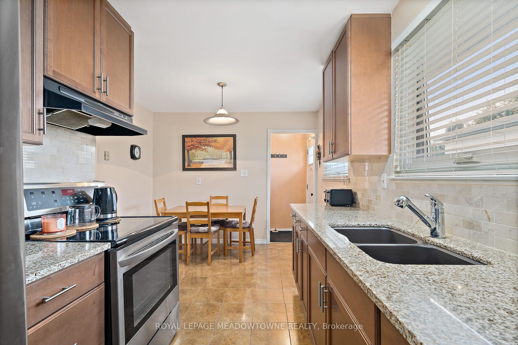 73 Jefferson Road Property Photo 17