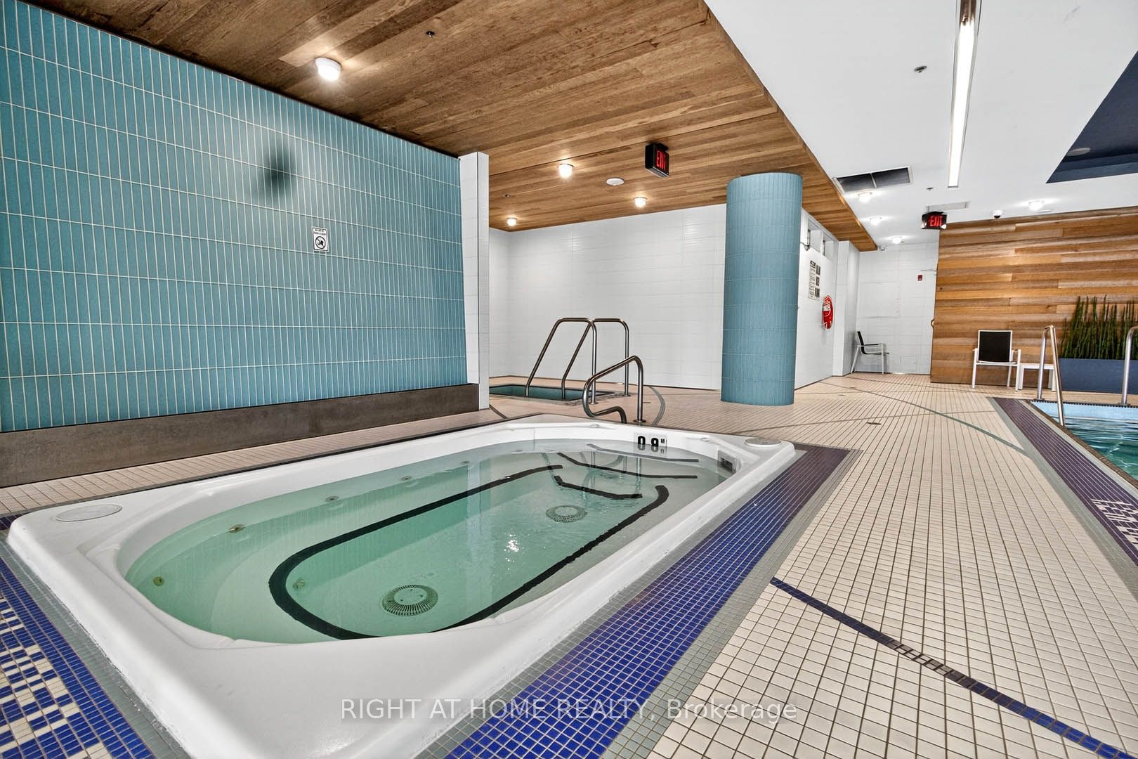 65 Speers Road 607 Property Photo 23