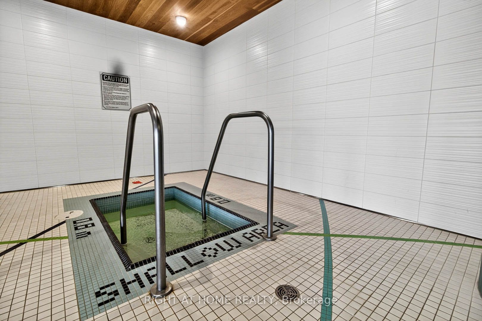 65 Speers Road 607 Property Photo 24