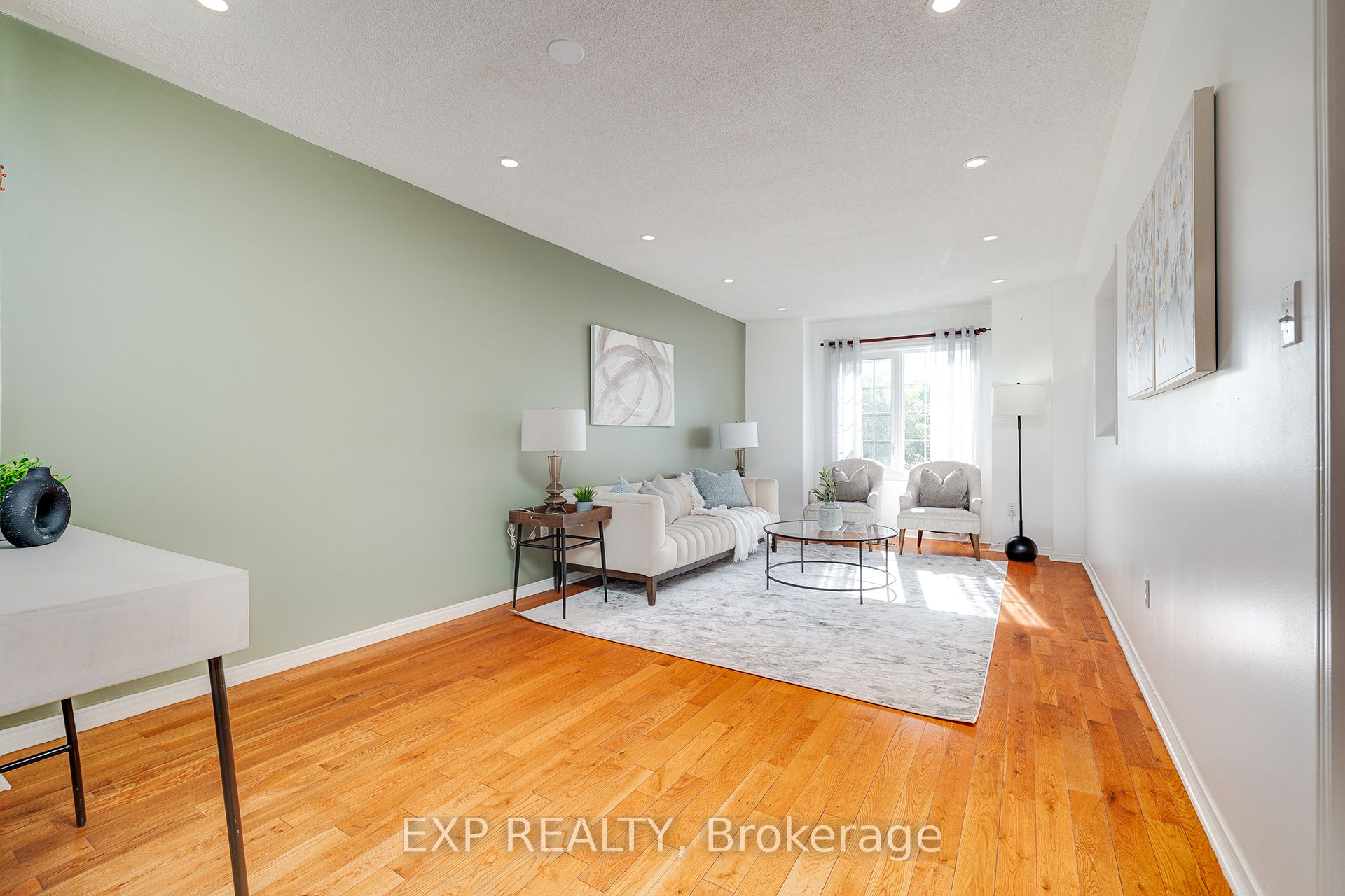 1591 South Parade Court 24 Property Photo 4