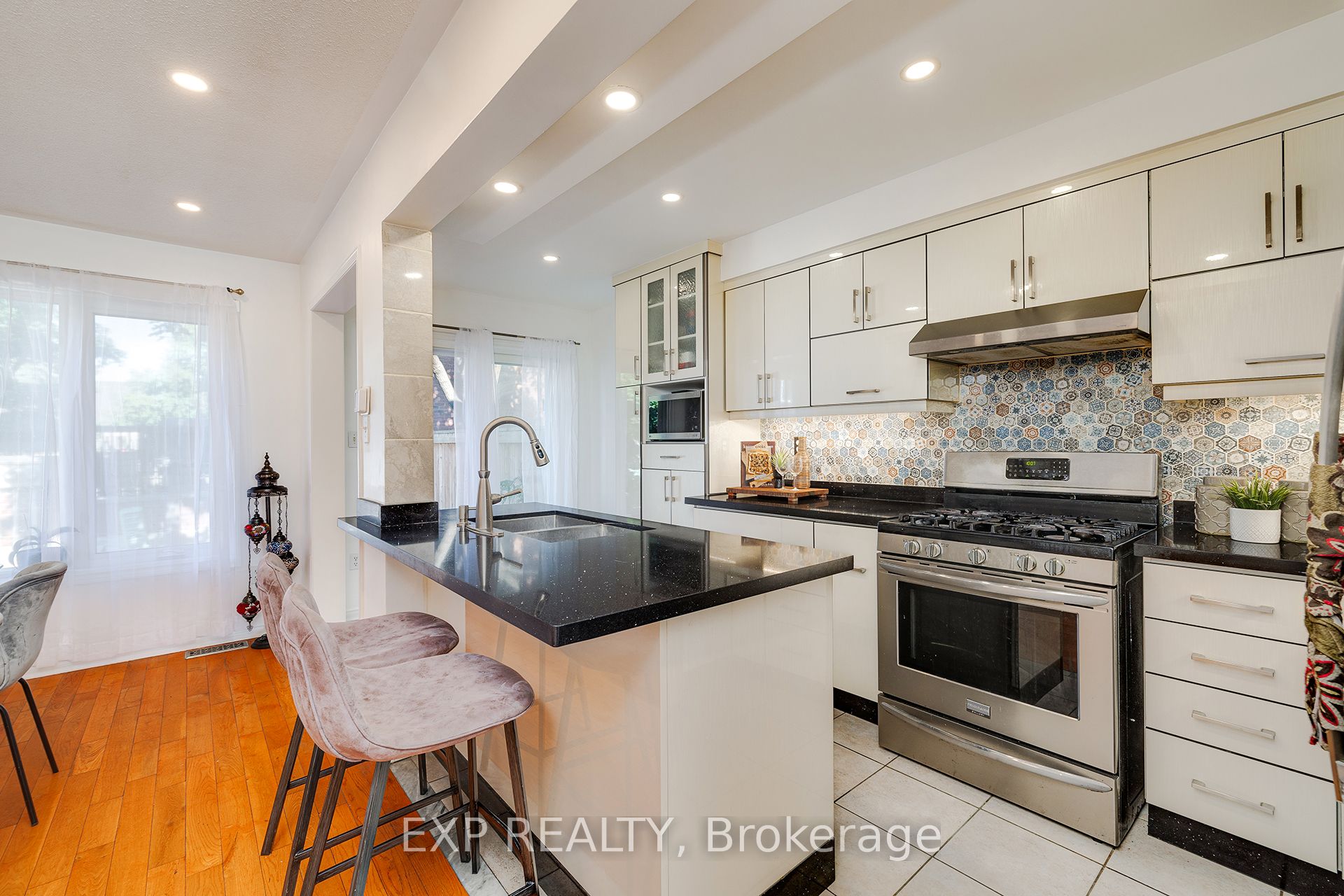 1591 South Parade Court 24 Property Photo 6