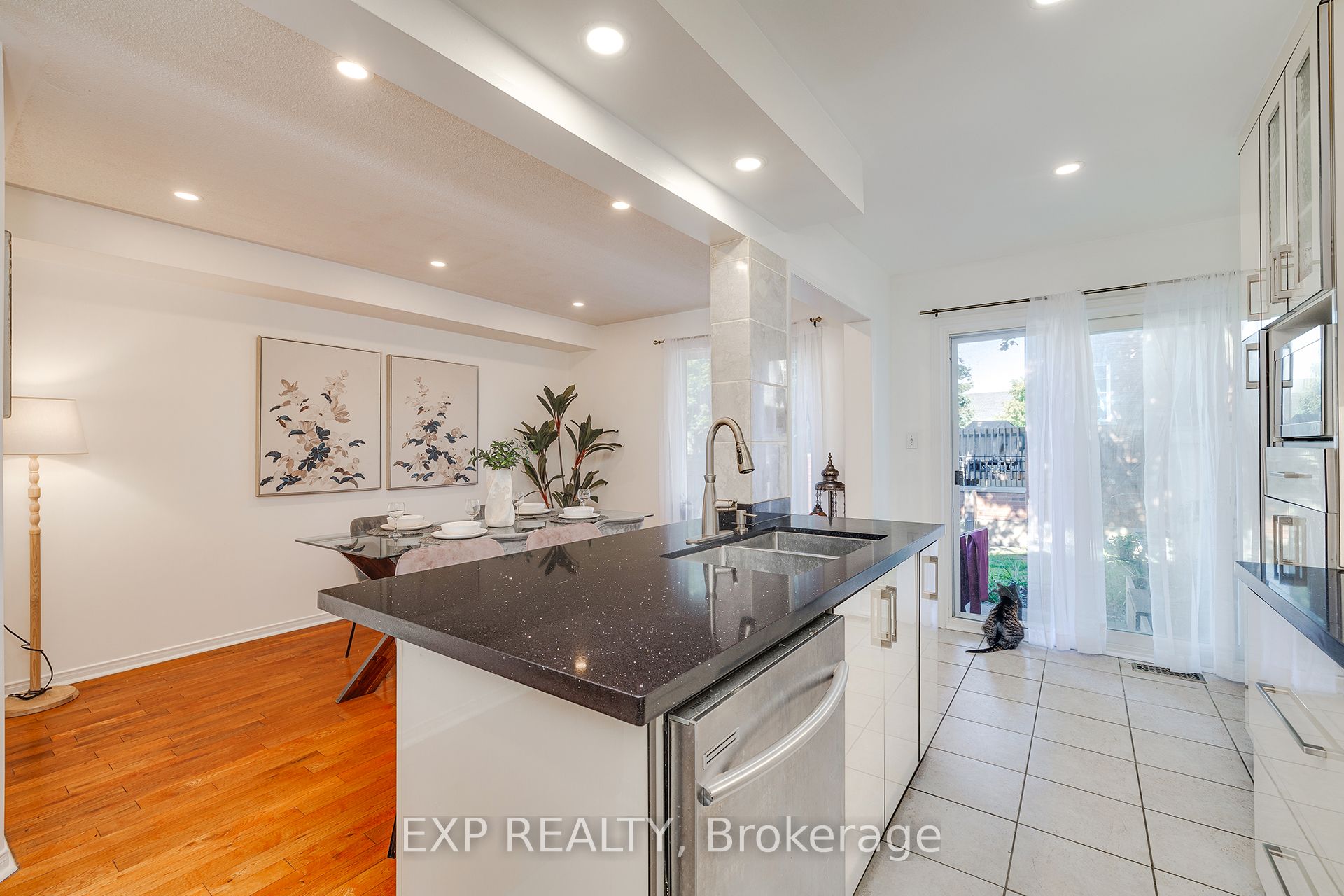 1591 South Parade Court 24 Property Photo 9