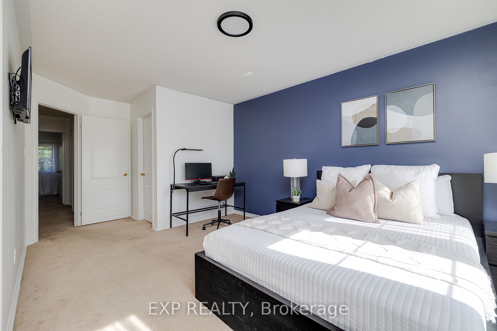 1591 South Parade Court 24 Property Photo 15