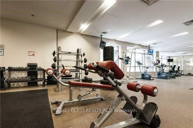 3880 Duke Of York Boulevard 1612 Property Photo 29