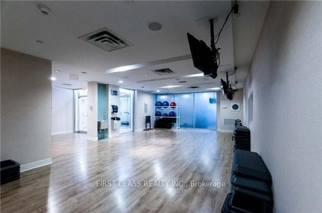 3880 Duke Of York Boulevard 1612 Property Photo 32