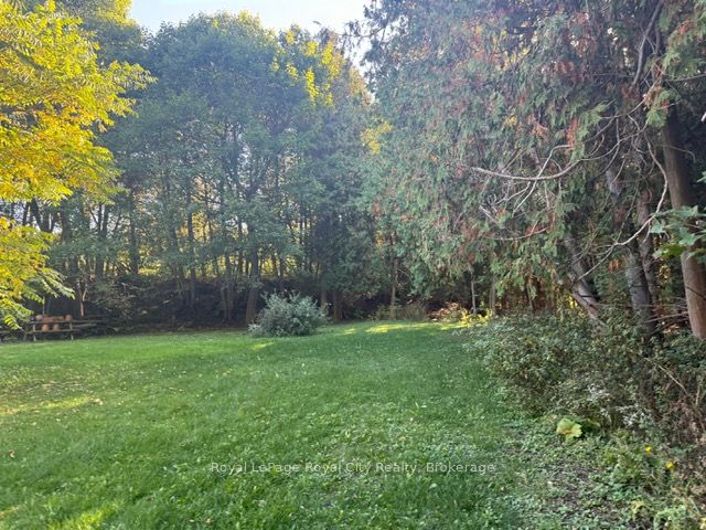 0 Queen Street E Property Photo 8