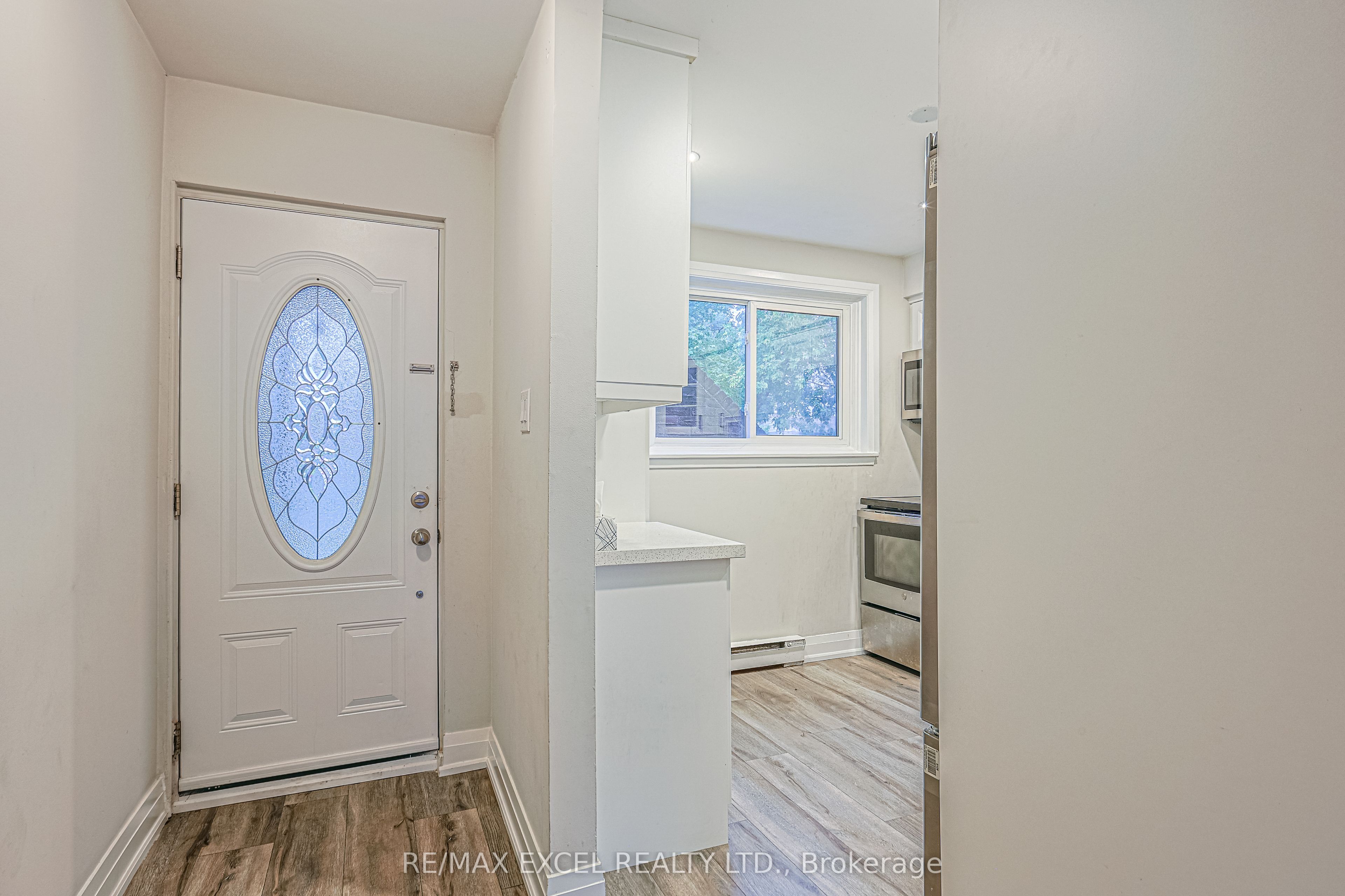 81 Irwin Road 18 Property Photo 3