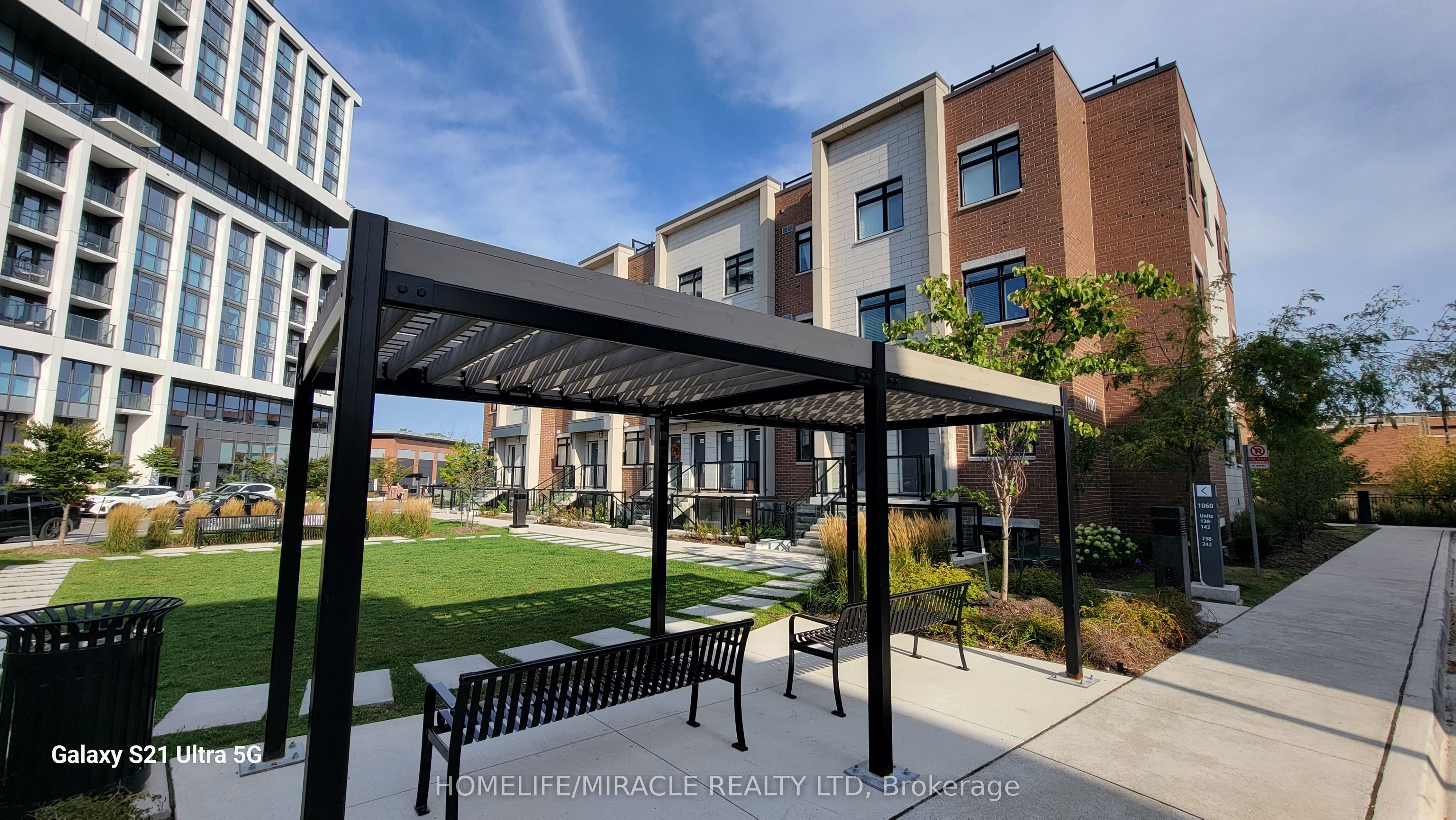 1060 Douglas Mccurdy Comm Road 134 Property Photo 3