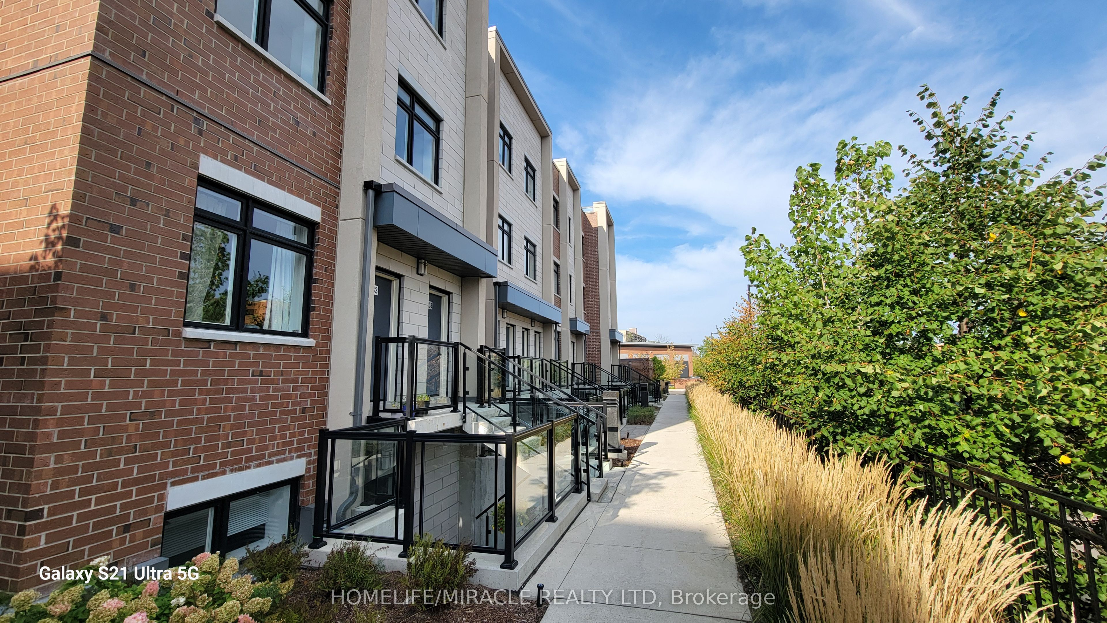 1060 Douglas Mccurdy Comm Road 134 Property Photo 4