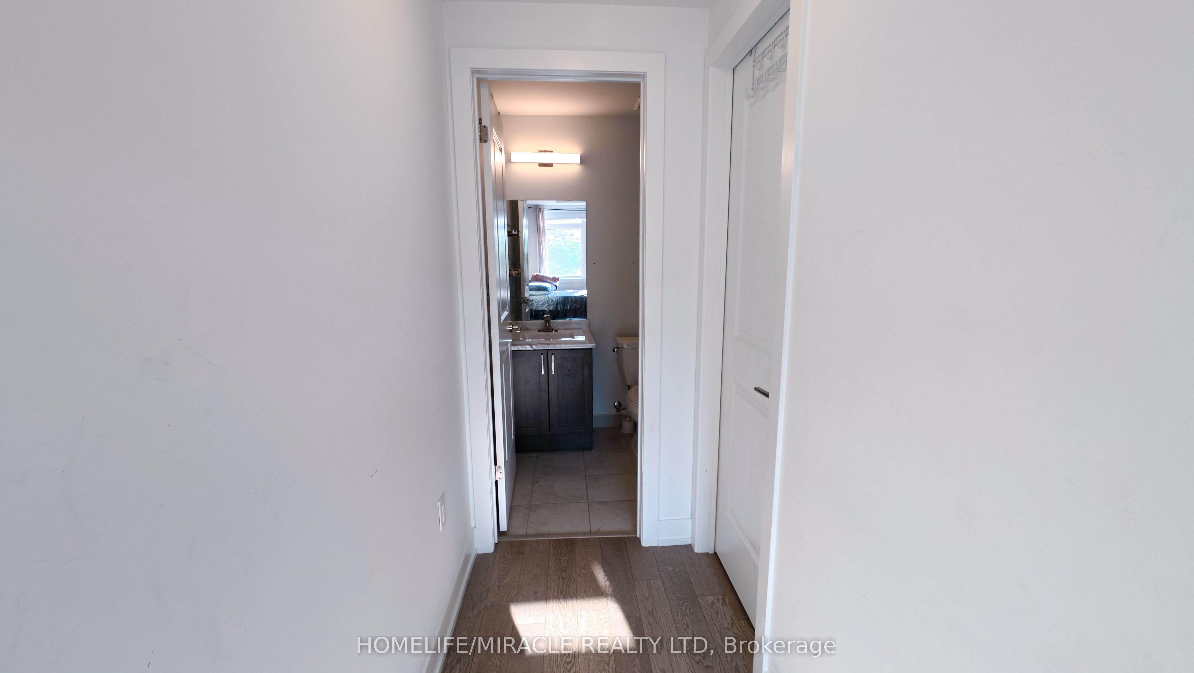 1060 Douglas Mccurdy Comm Road 134 Property Photo 9