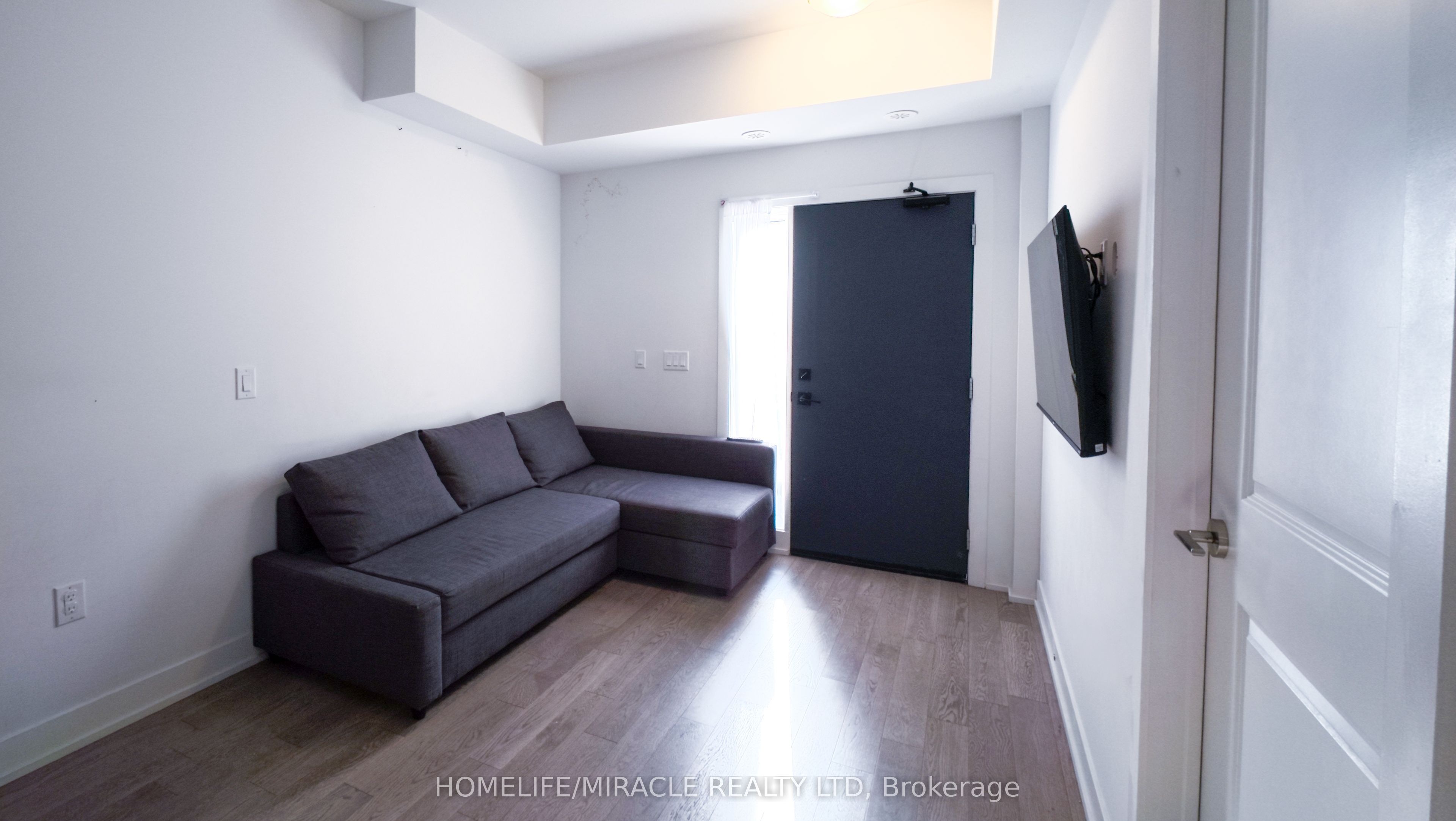 1060 Douglas Mccurdy Comm Road 134 Property Photo 16