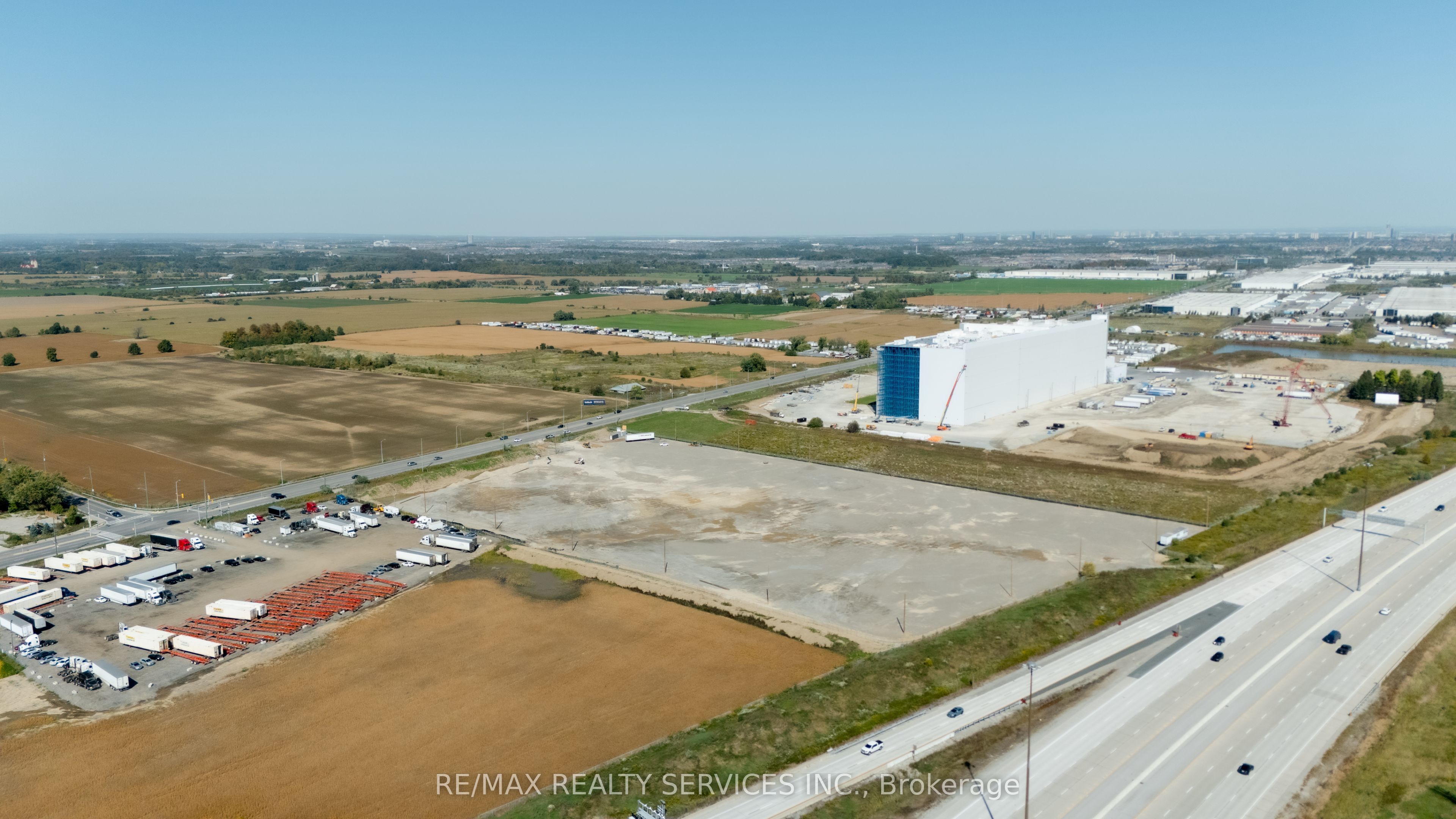 0 Steeles Avenue Property Photo 24