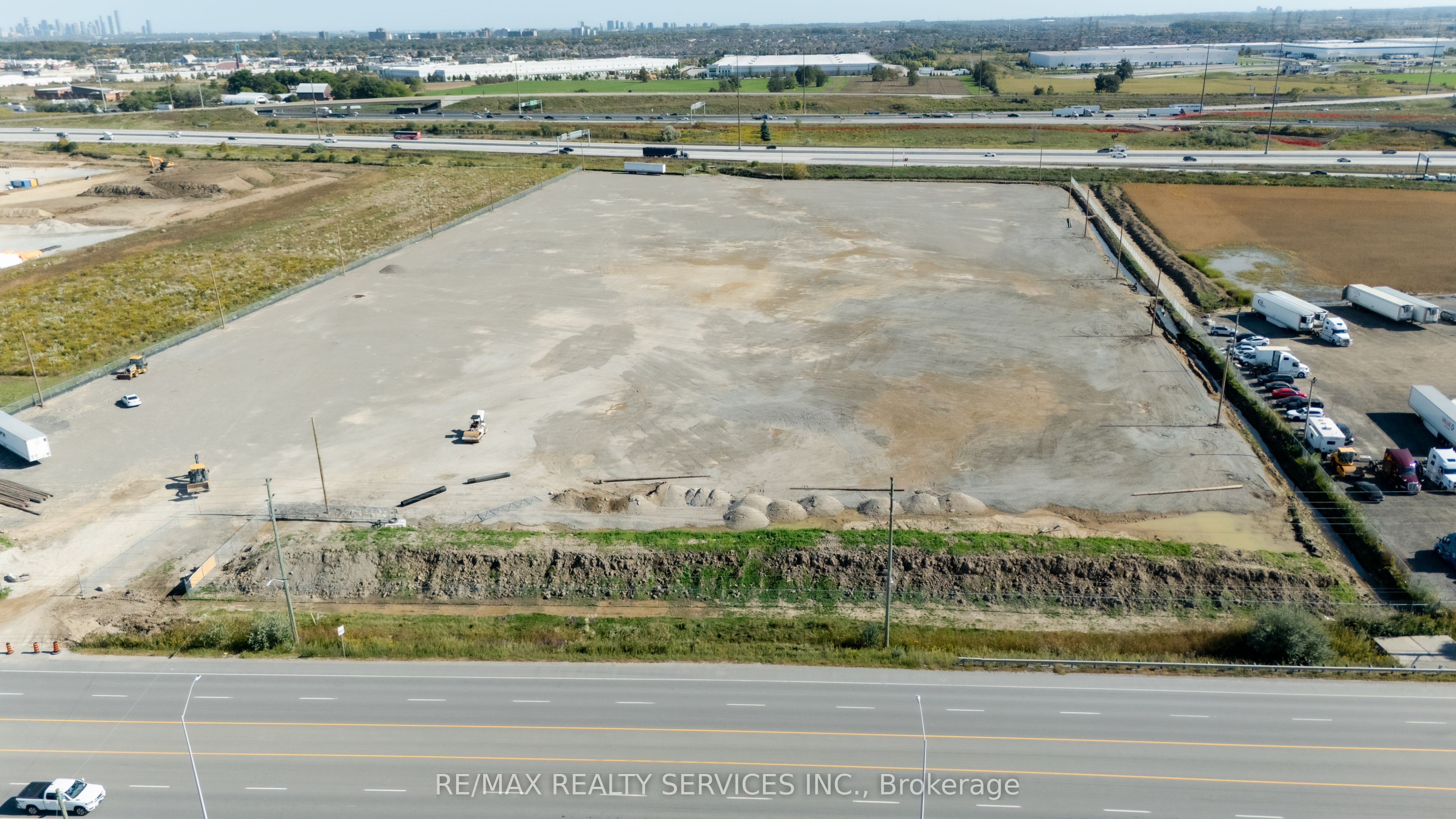 0 Steeles Avenue Property Photo 29