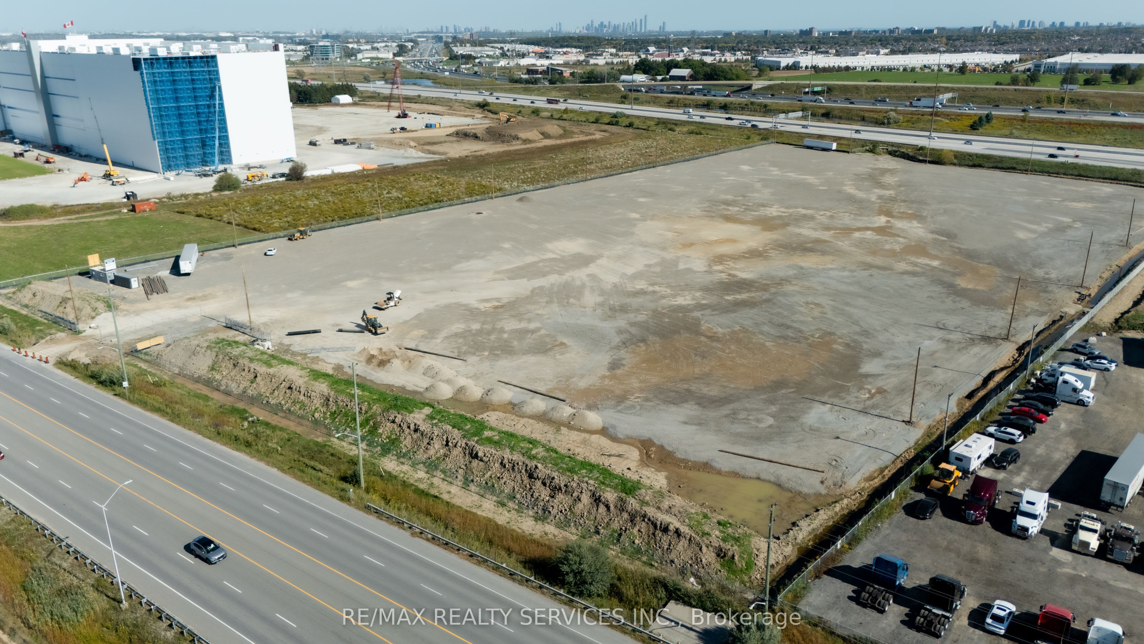 0 Steeles Avenue Property Photo 30