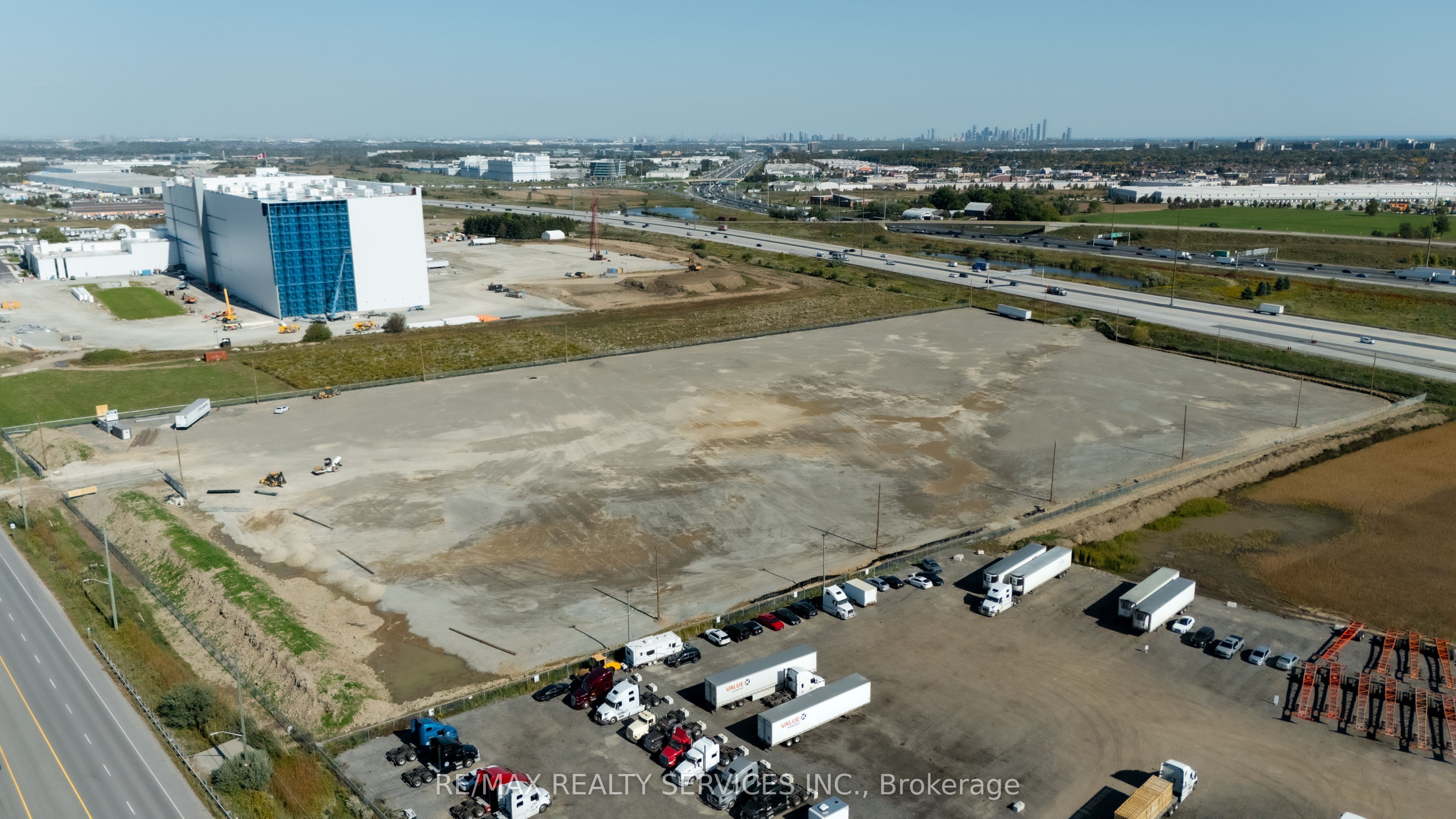 0 Steeles Avenue Property Photo 33