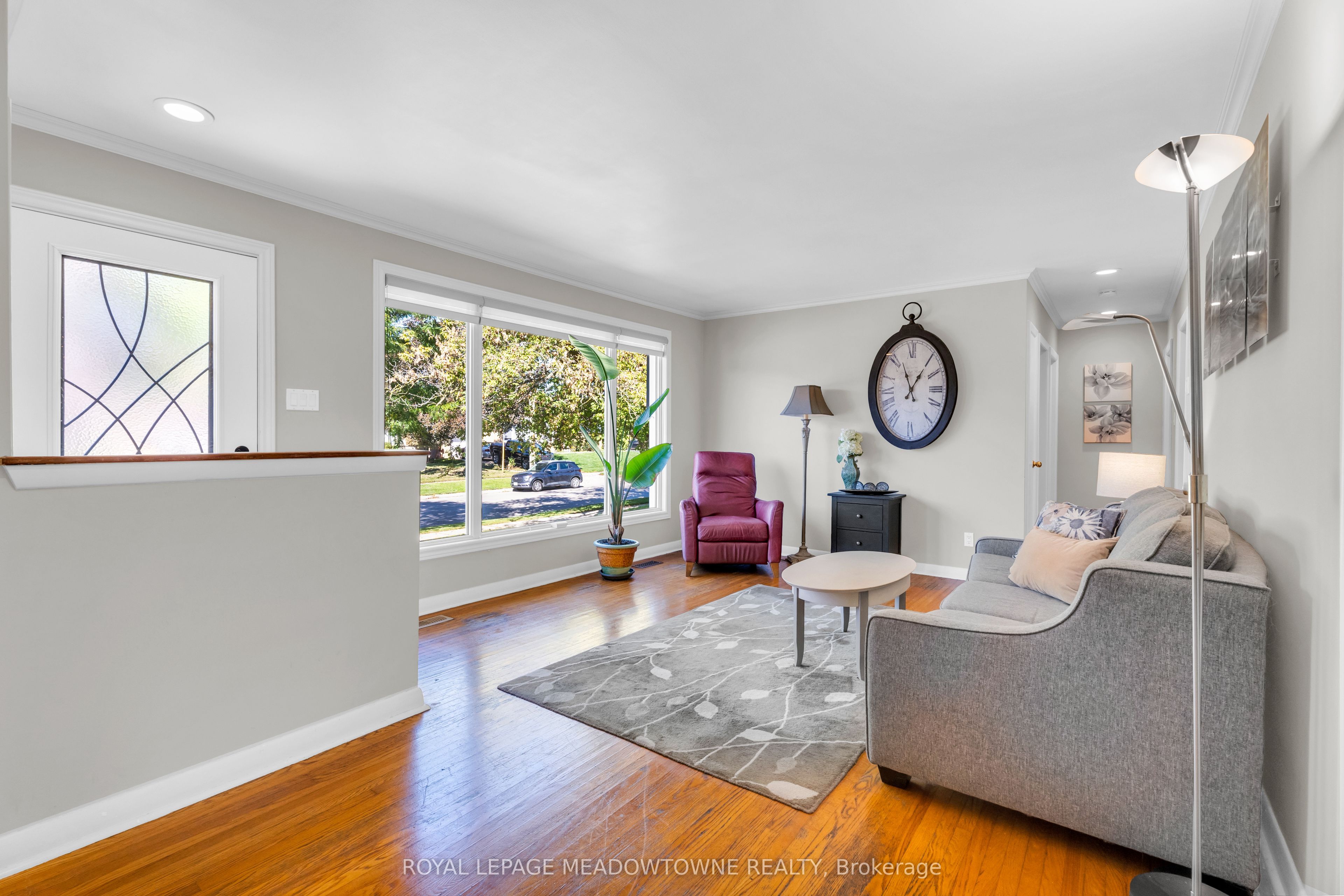 79 Rexway Drive Property Photo 6