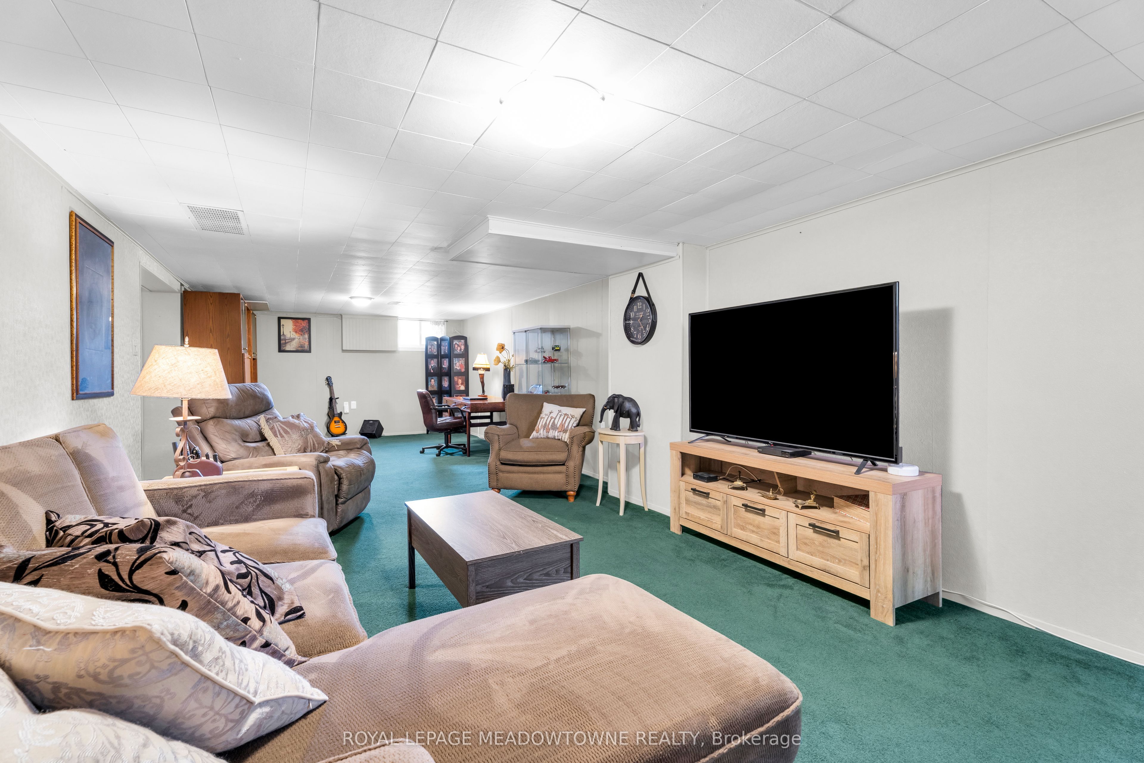 79 Rexway Drive Property Photo 24