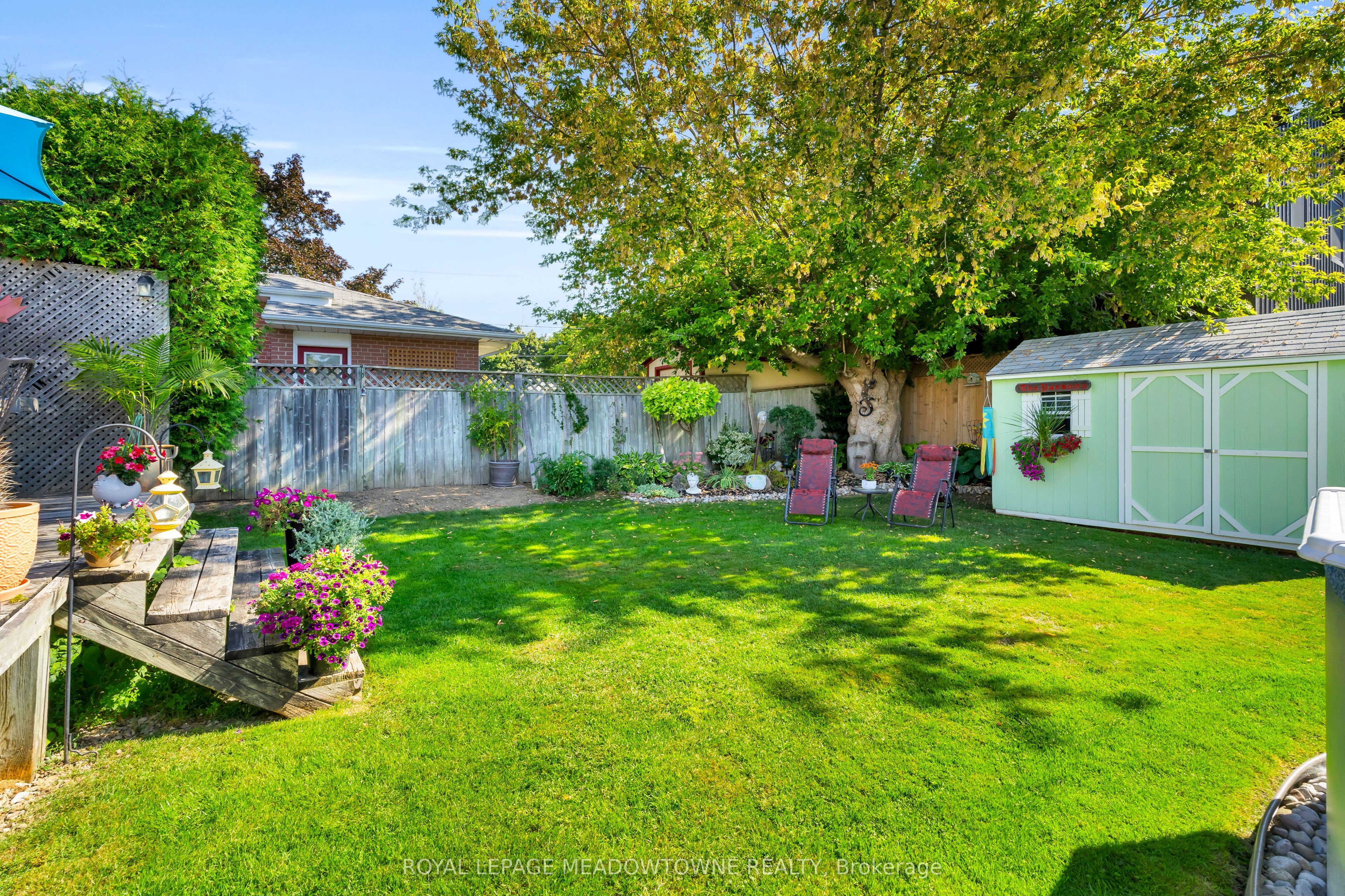 79 Rexway Drive Property Photo 31