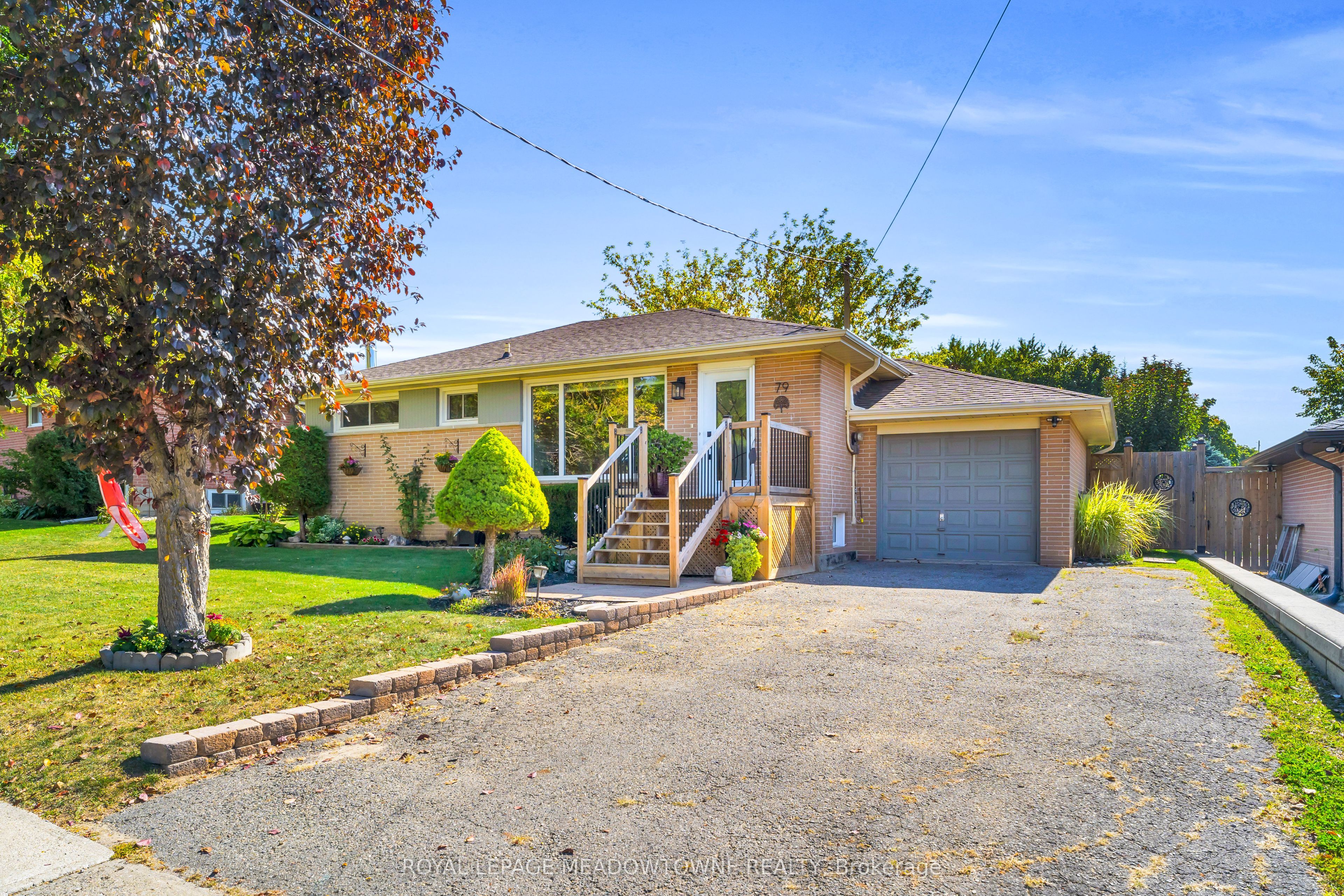 79 Rexway Drive Property Photo 39