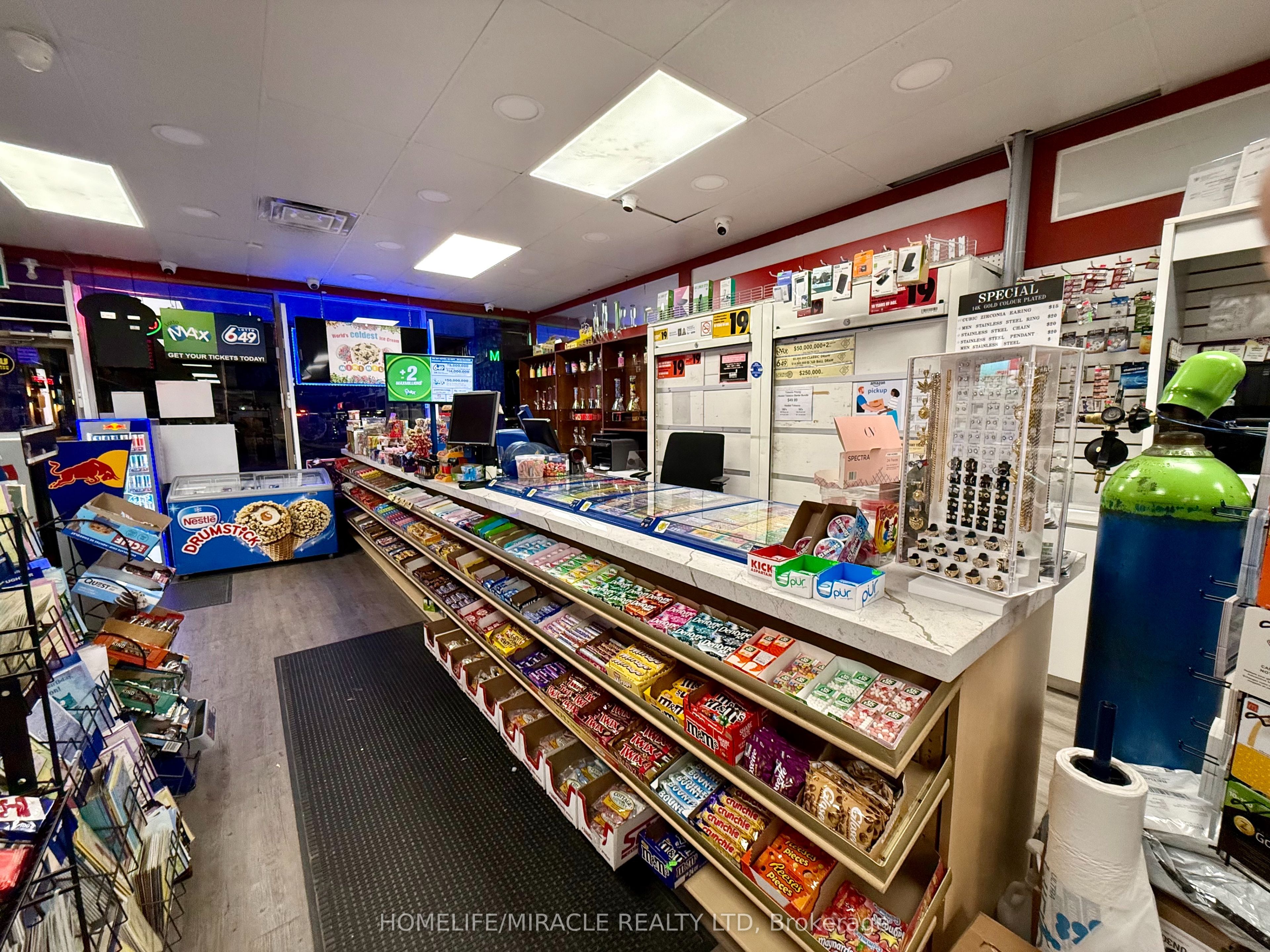 4099 Erin Mills Parkway 12 Property Photo 5