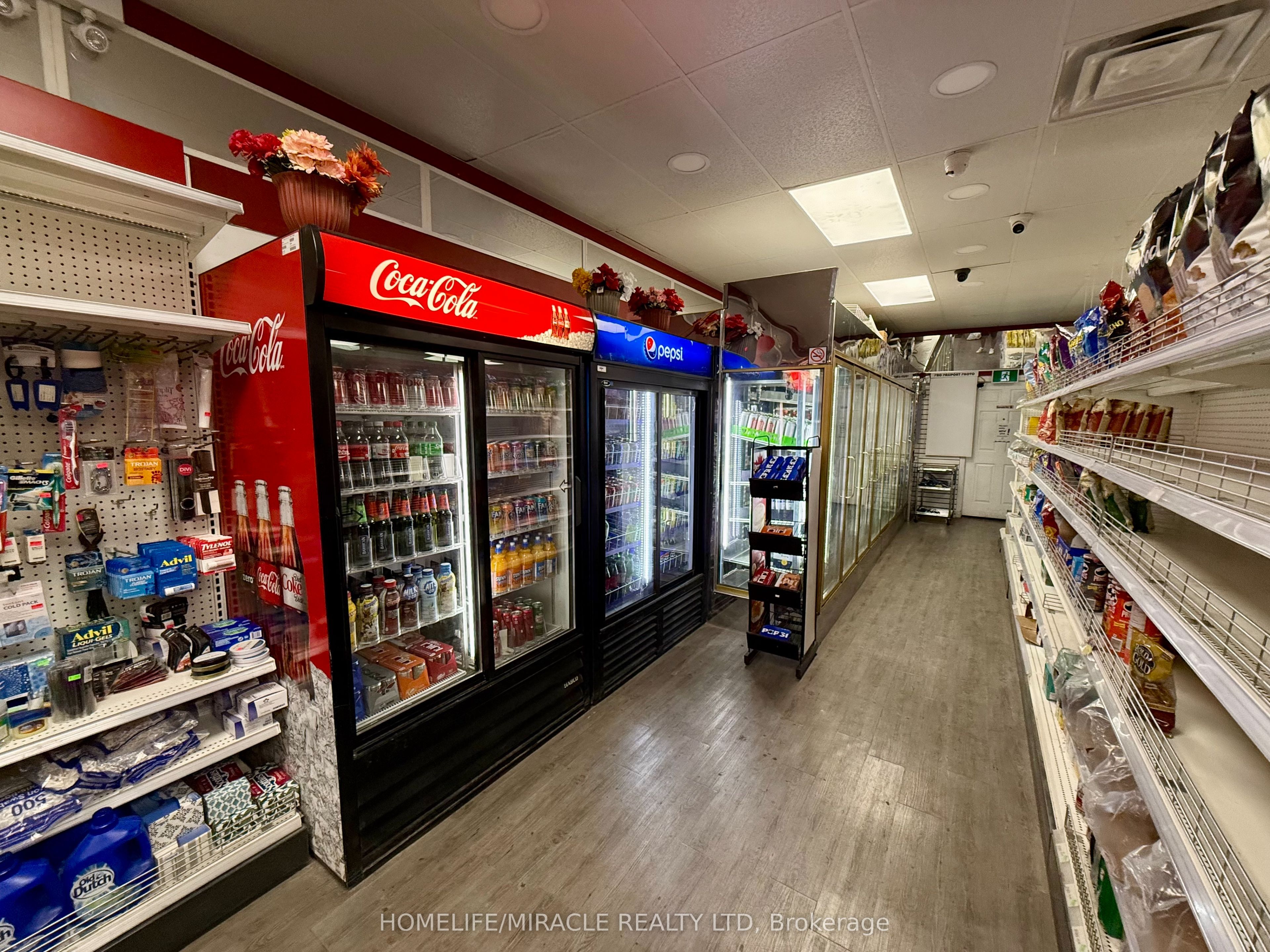 4099 Erin Mills Parkway 12 Property Photo 13