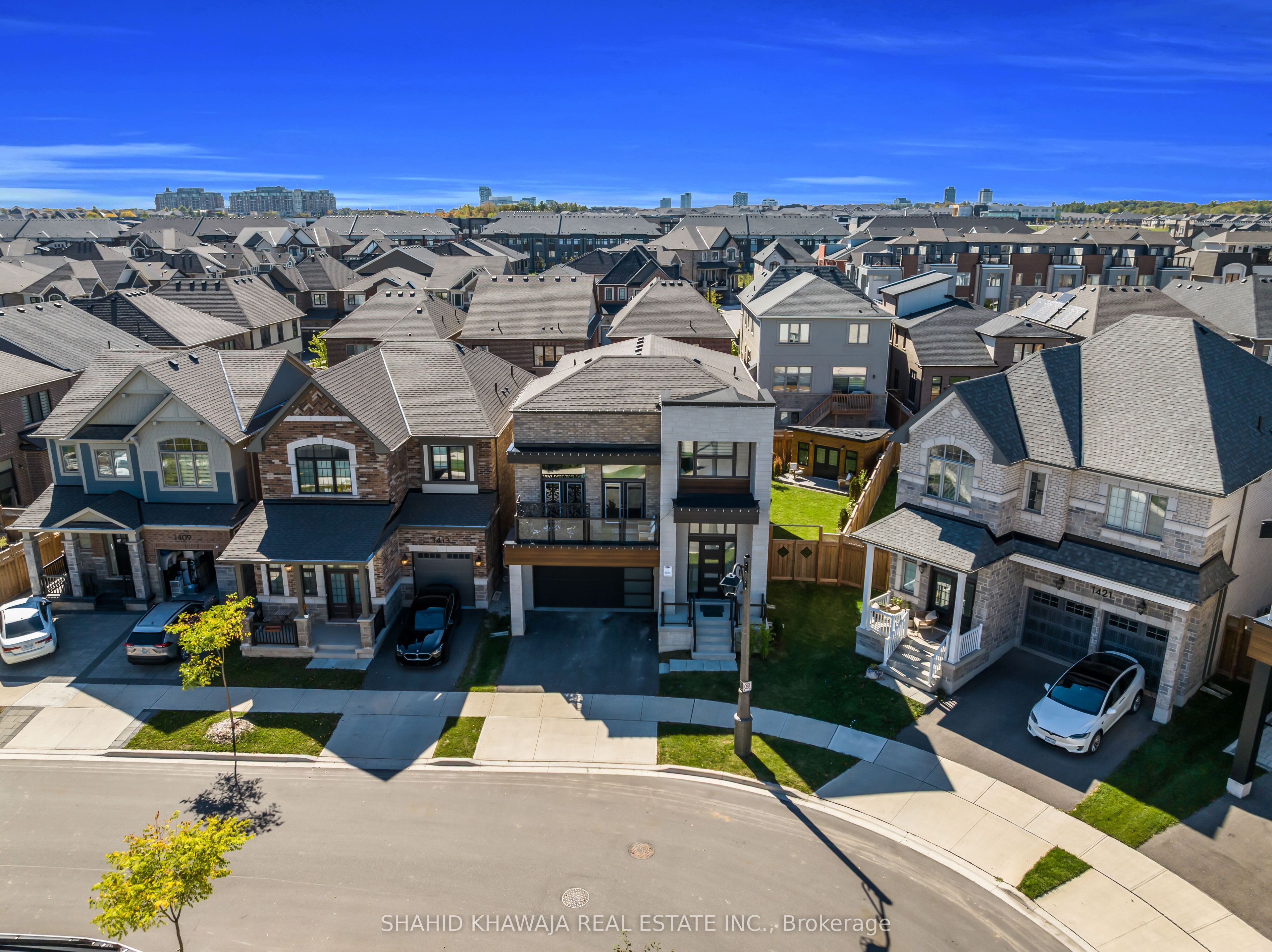 1417 Varelas Passage Property Photo 3