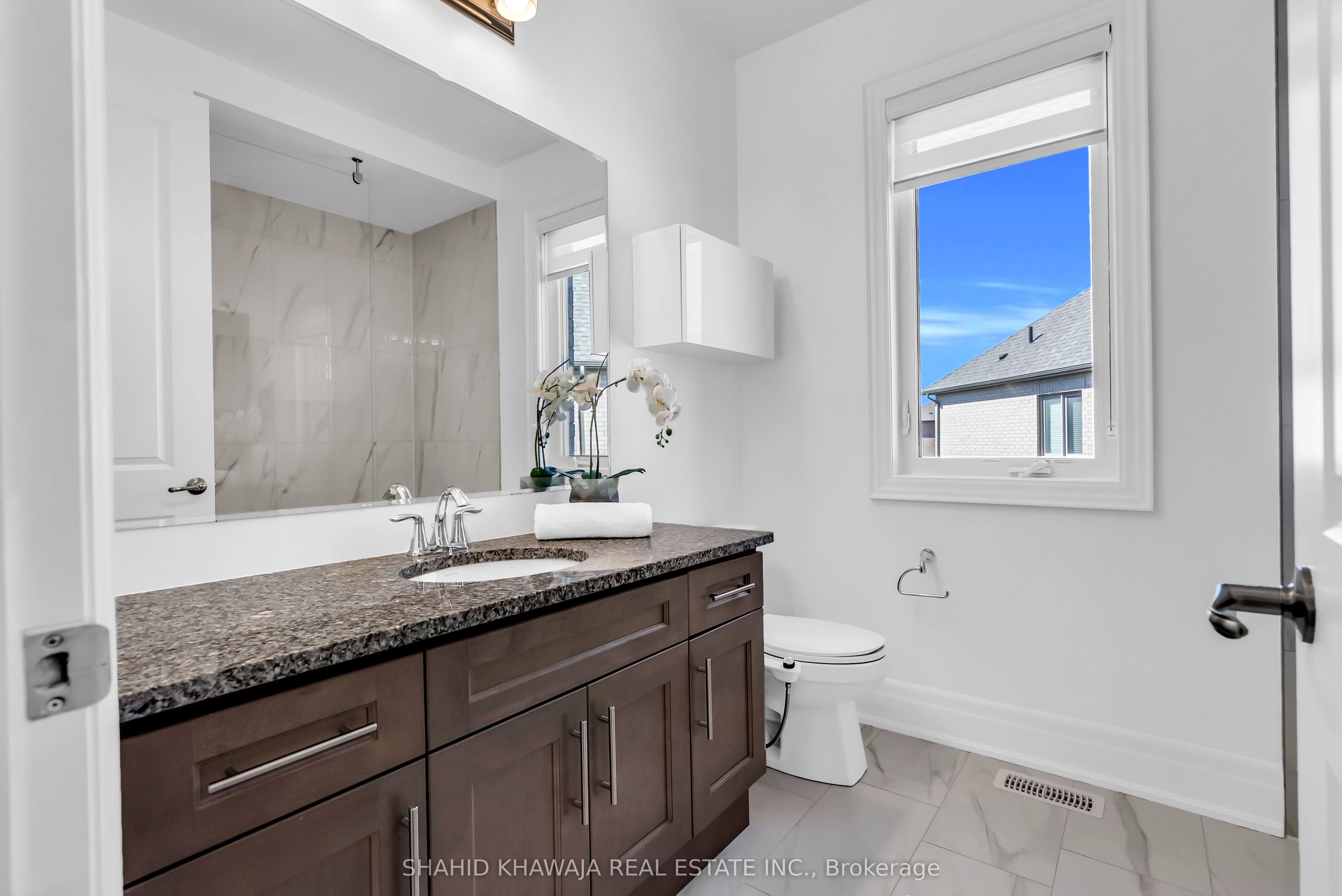 1417 Varelas Passage Property Photo 32