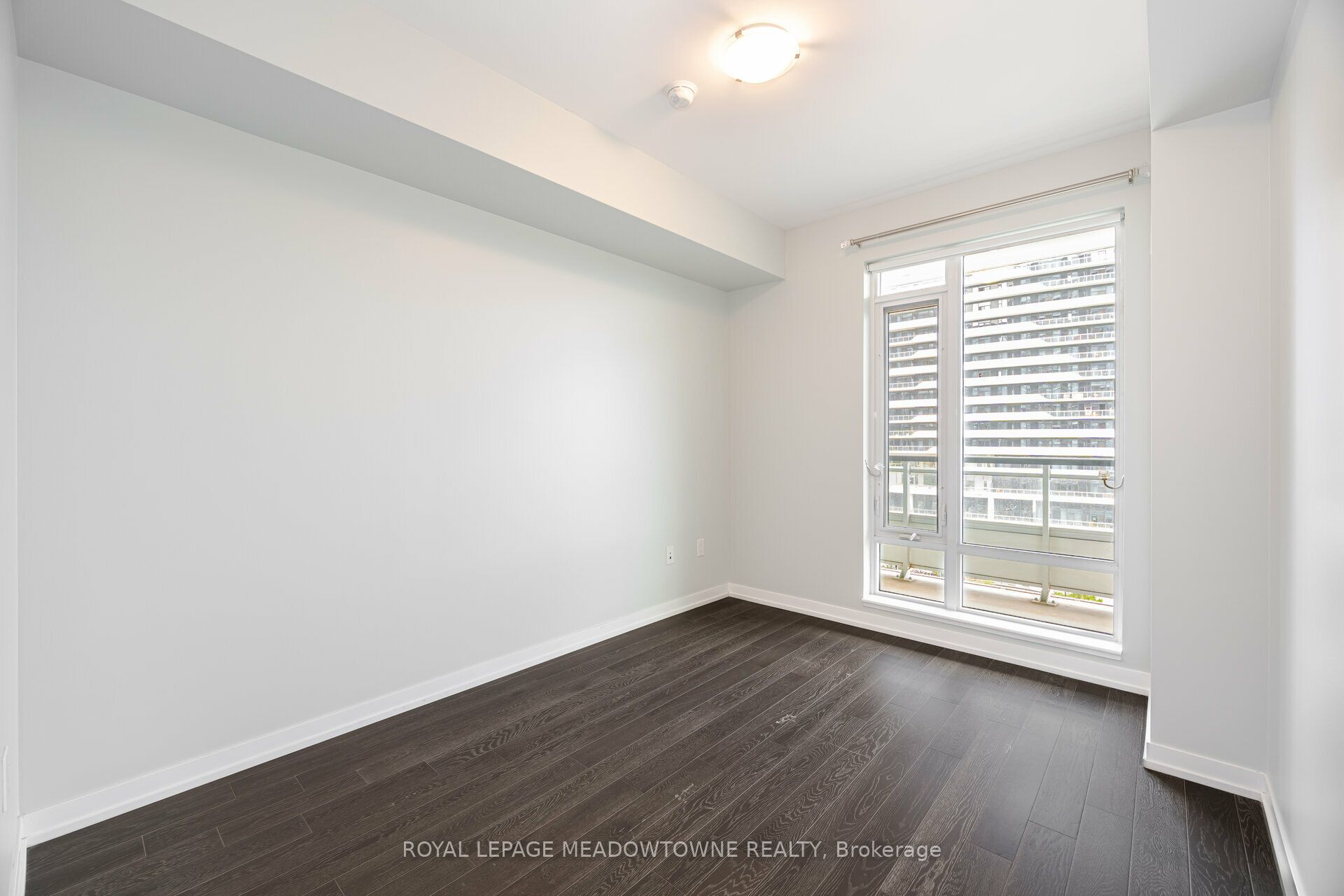 2560 Eglinton Avenue W 802 Property Photo 22