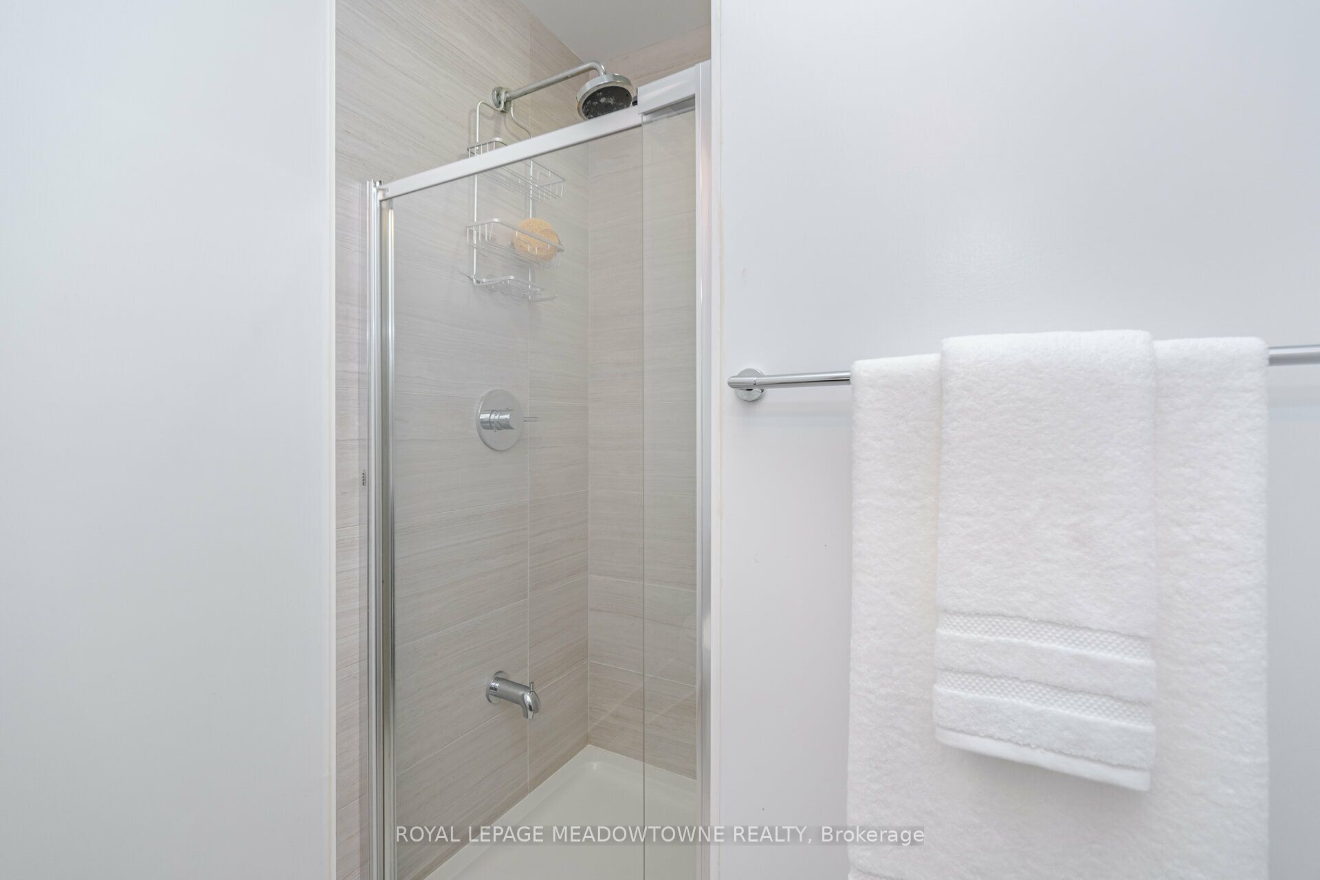 2560 Eglinton Avenue W 802 Property Photo 28