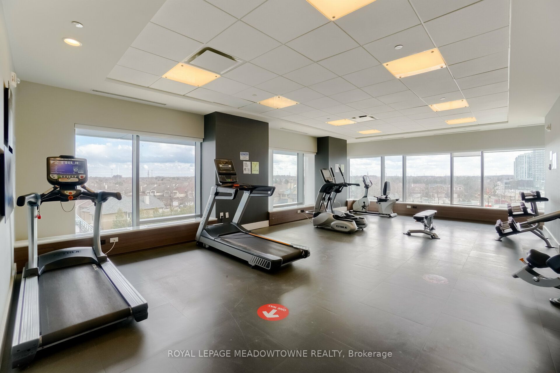 2560 Eglinton Avenue W 802 Property Photo 34