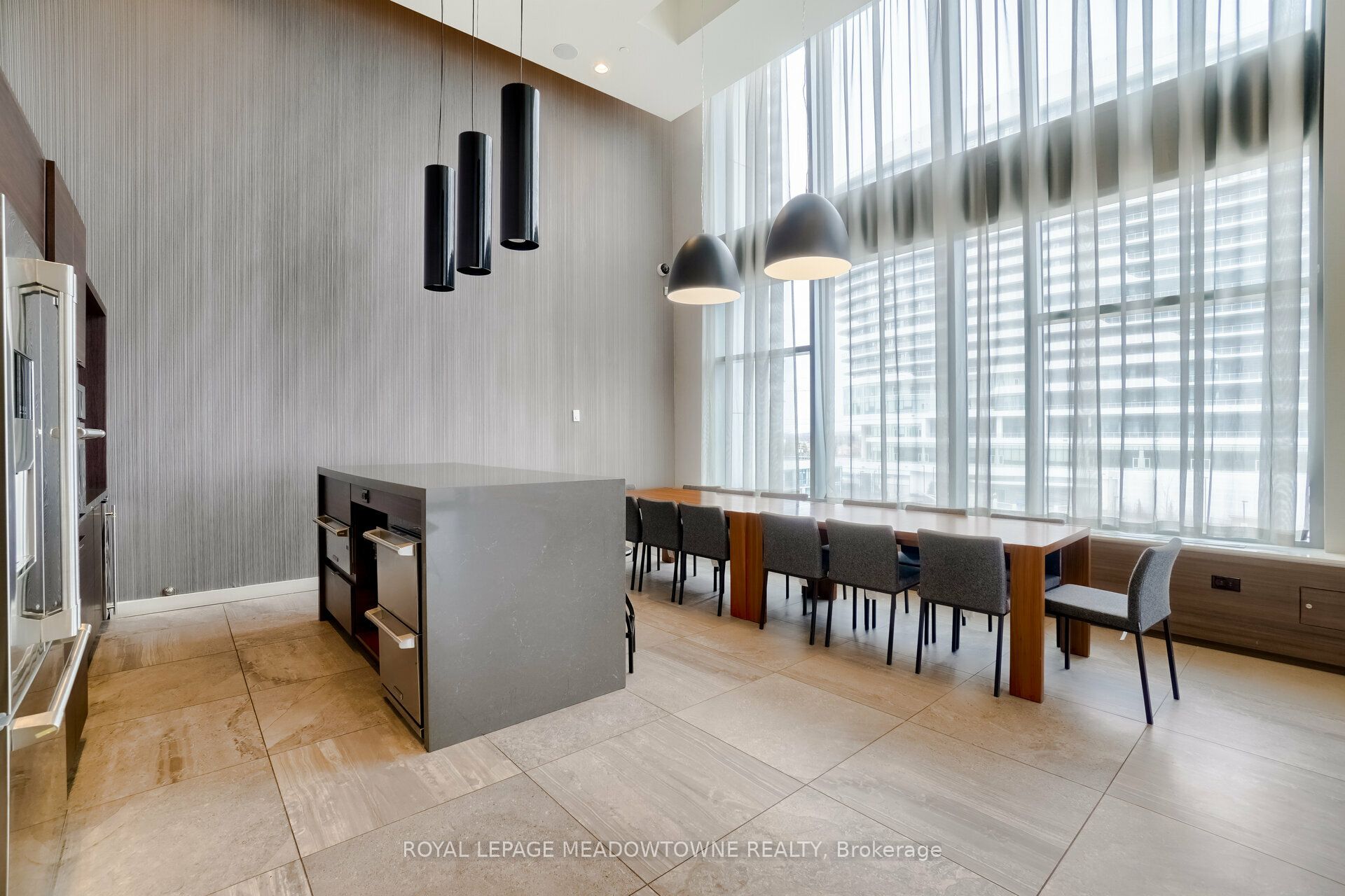 2560 Eglinton Avenue W 802 Property Photo 41