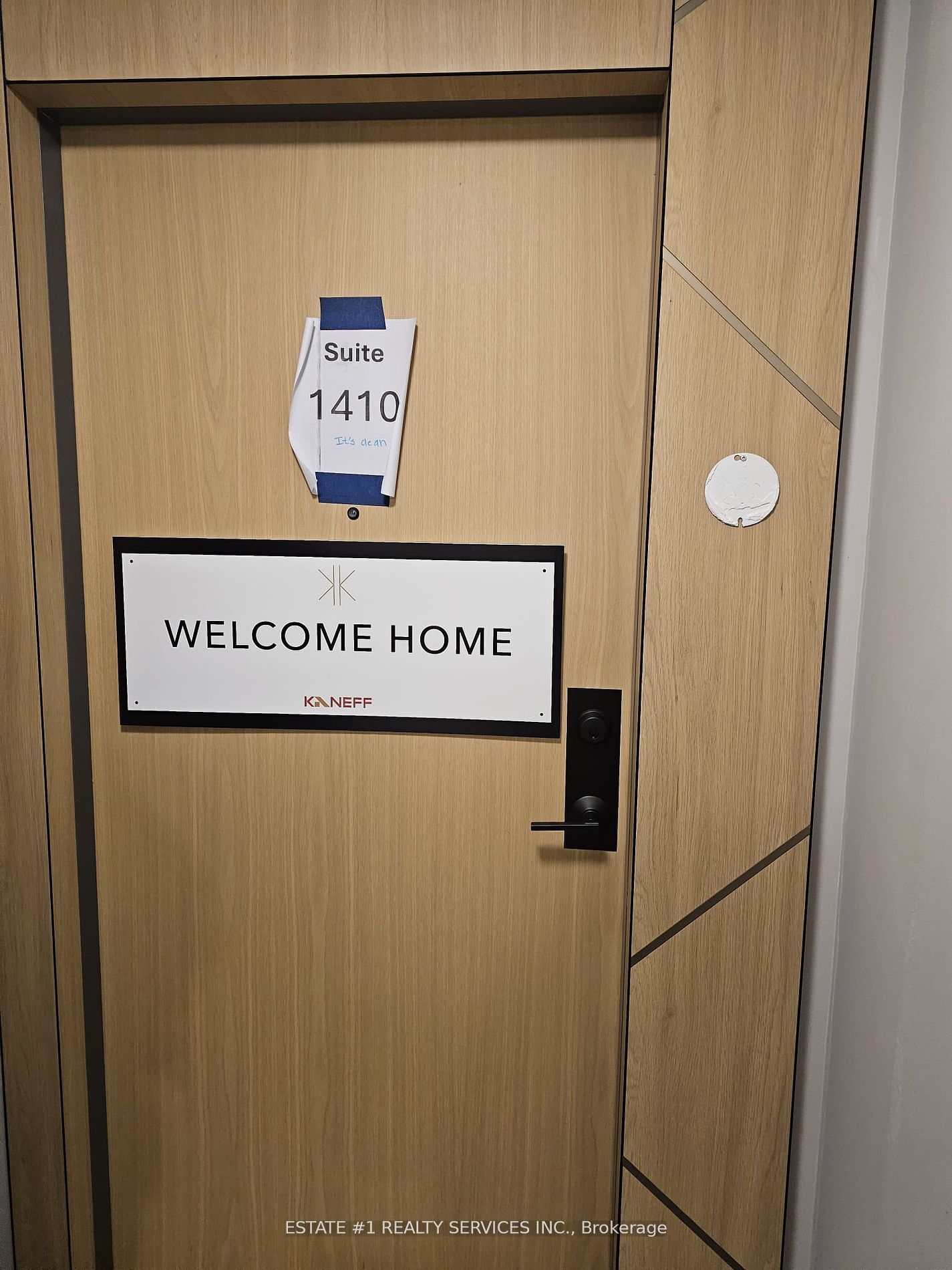 204 Burnhamthrope Road E 1410 Property Photo 1