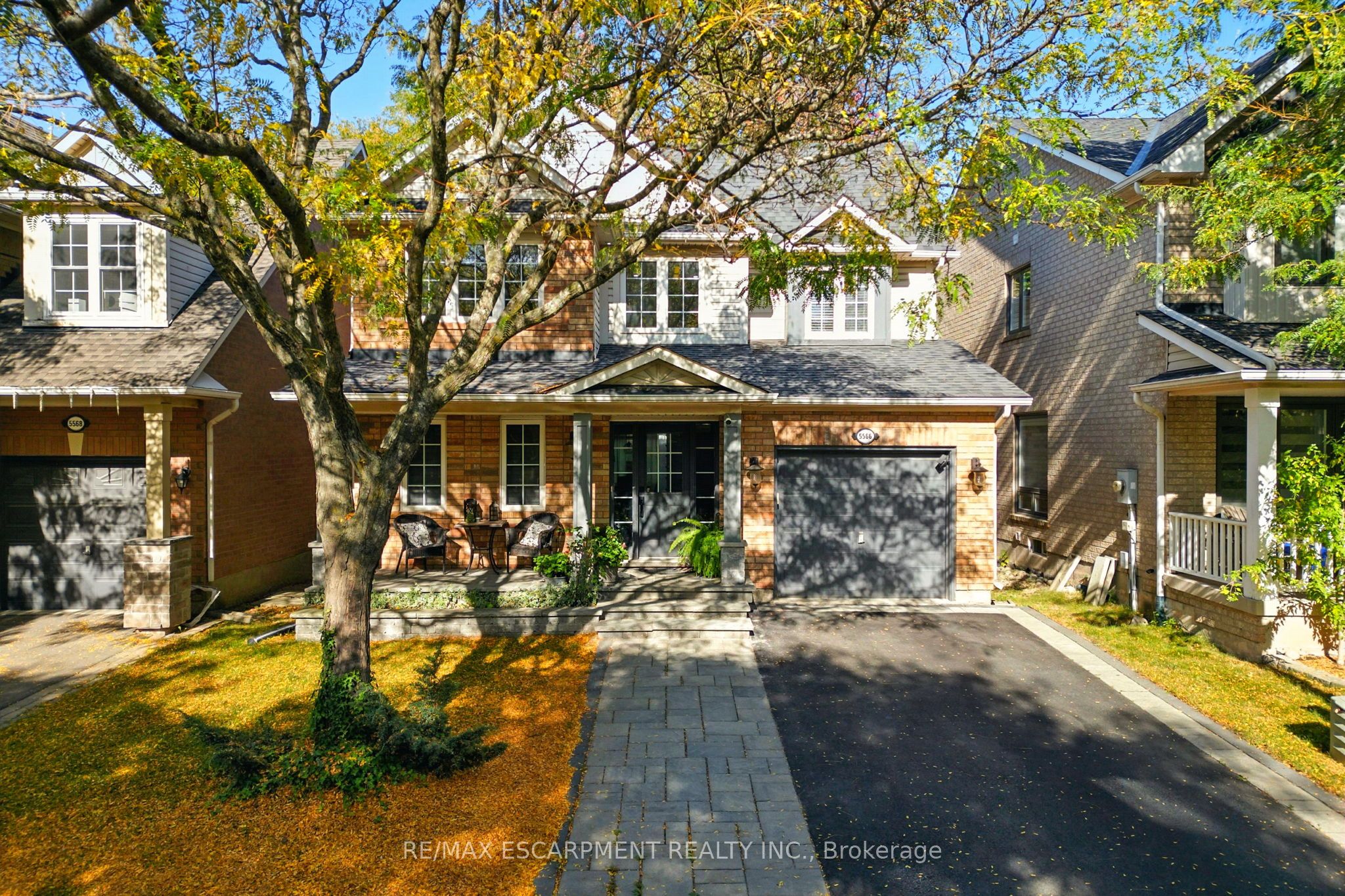 5566 Thorn Ln Property Photo 1