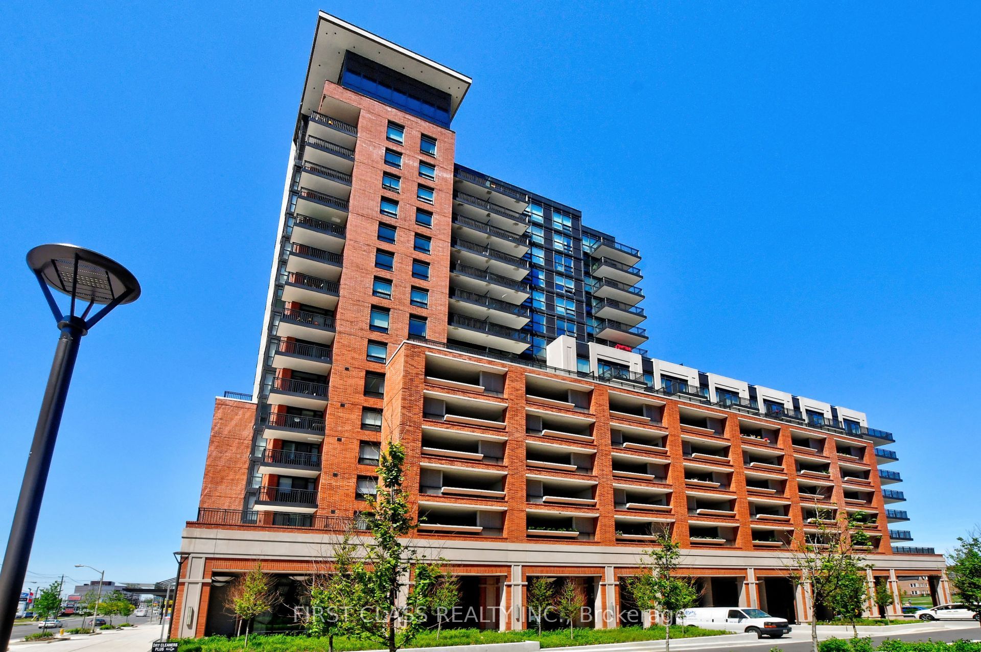 3091 Dufferin Street 526 Property Photo 1