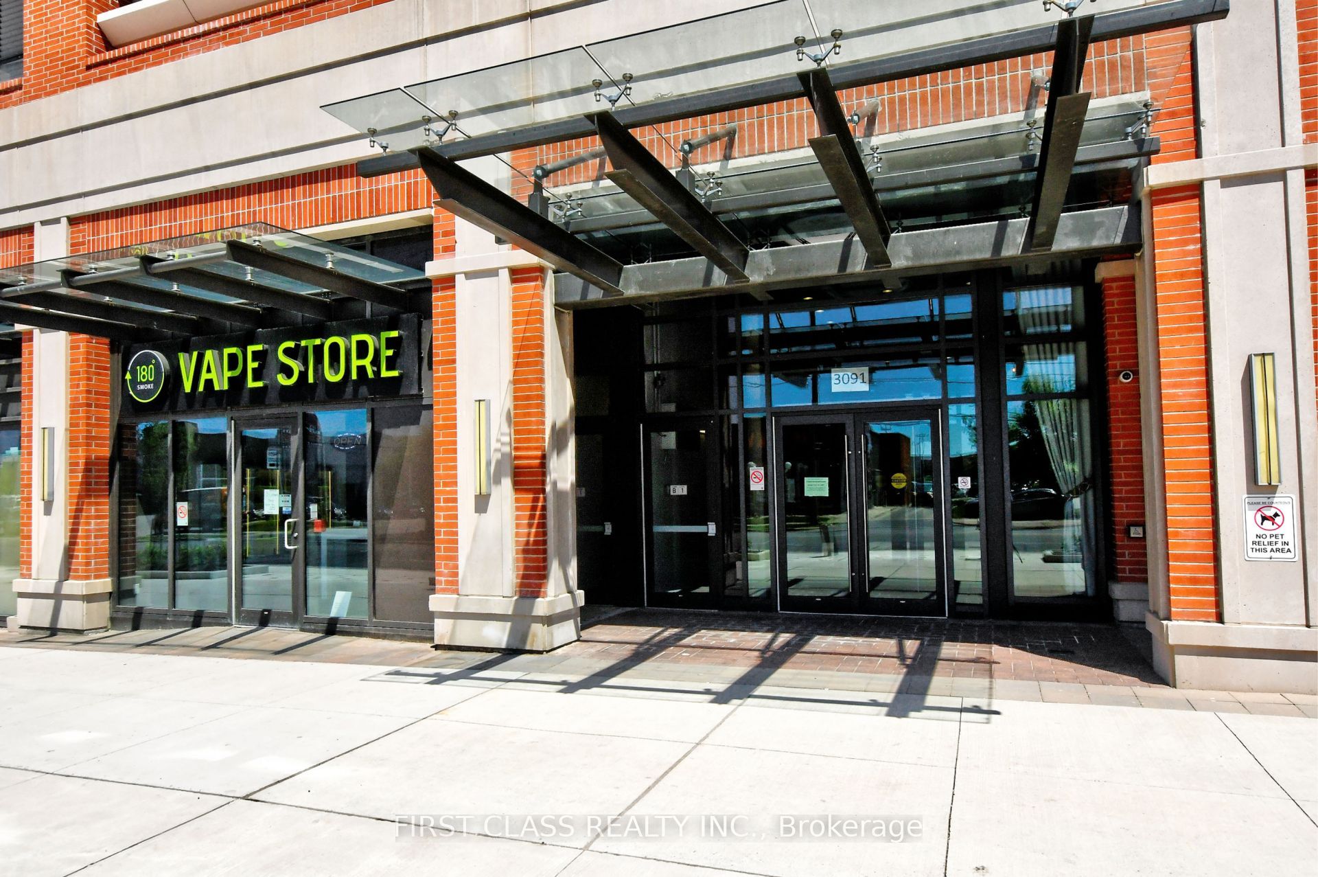 3091 Dufferin Street 526 Property Photo 2